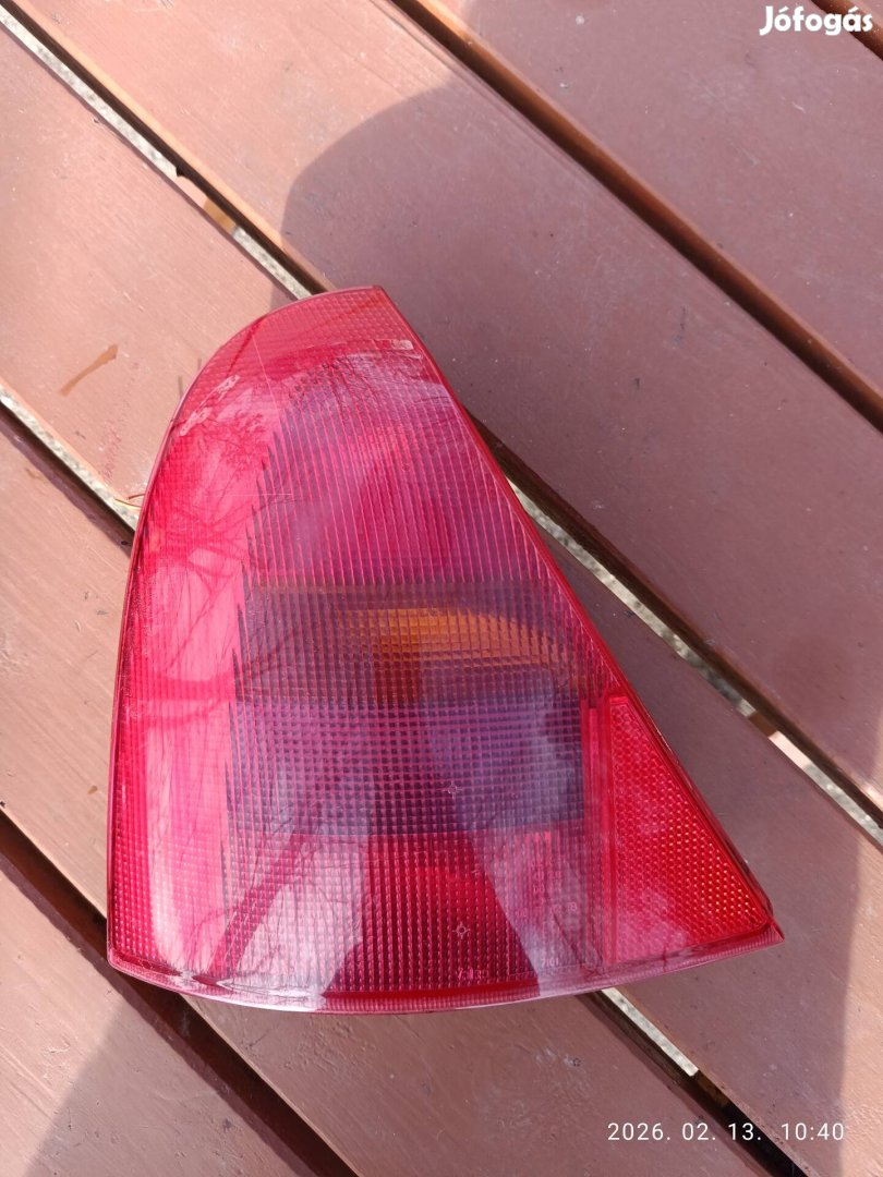 Renault Clio II hátsó lámpa