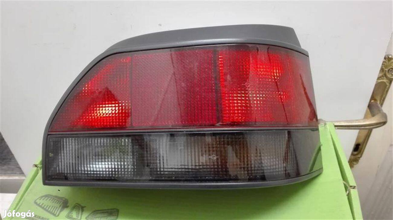 Renault Clio II hátsólámpa jobb 1990 - 1994 gyári új