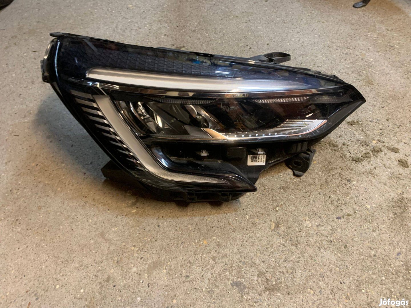 Renault Clió V fényszóró jobbos Ledes 260107933R