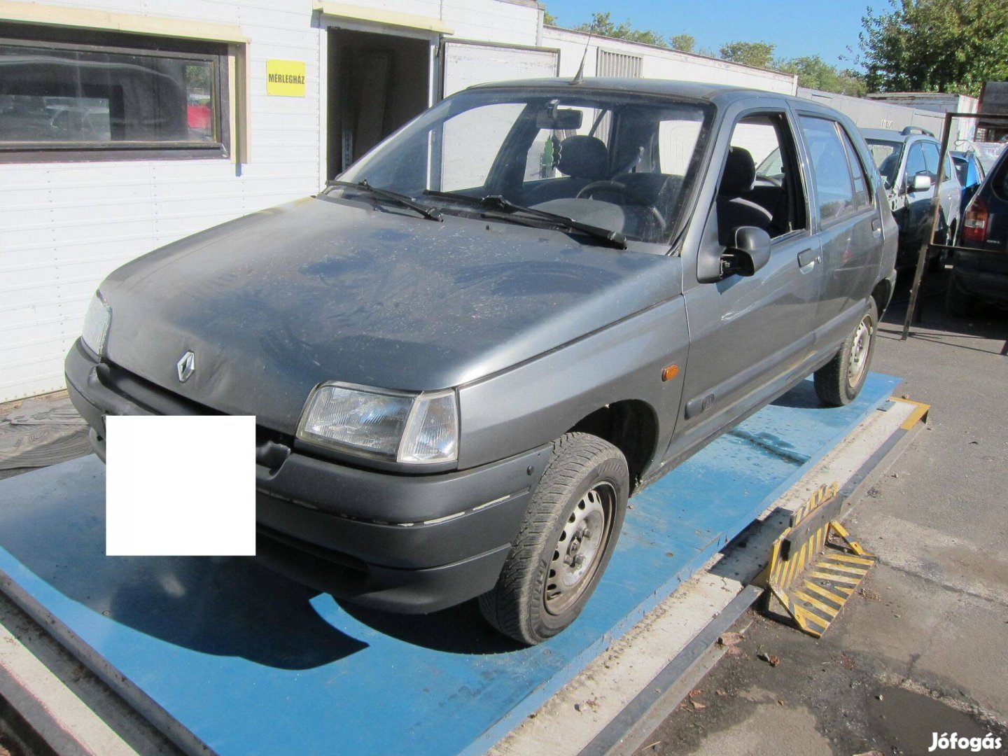 Renault Clio használt bontott alkatrészek