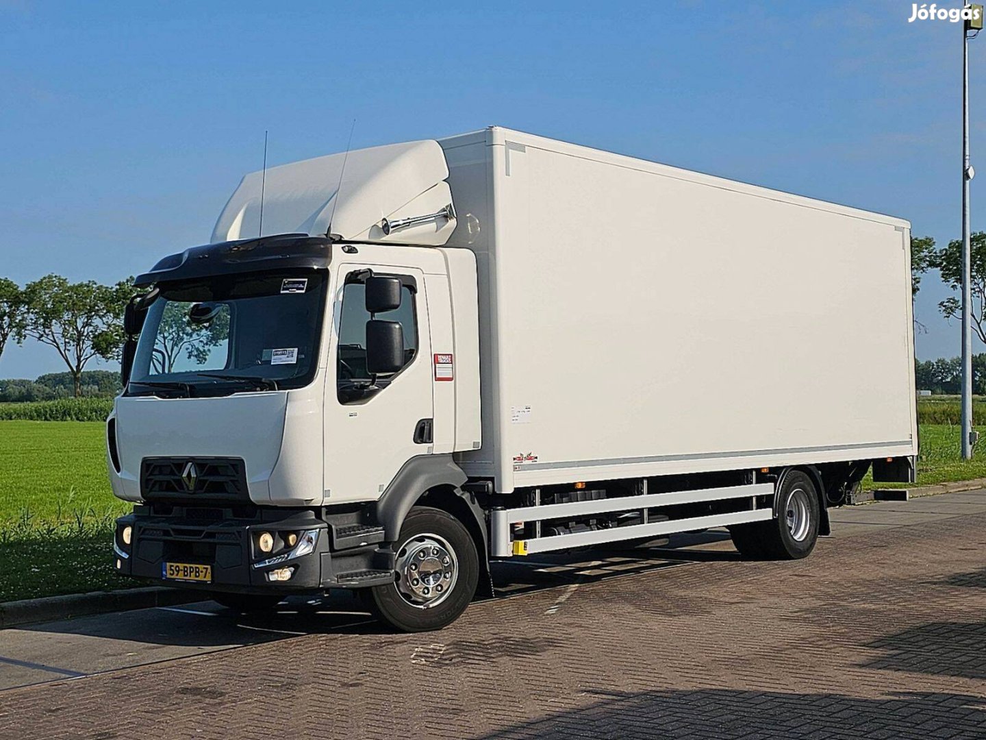 Renault D 250 / 517.449 km / Lízing 20%-tól