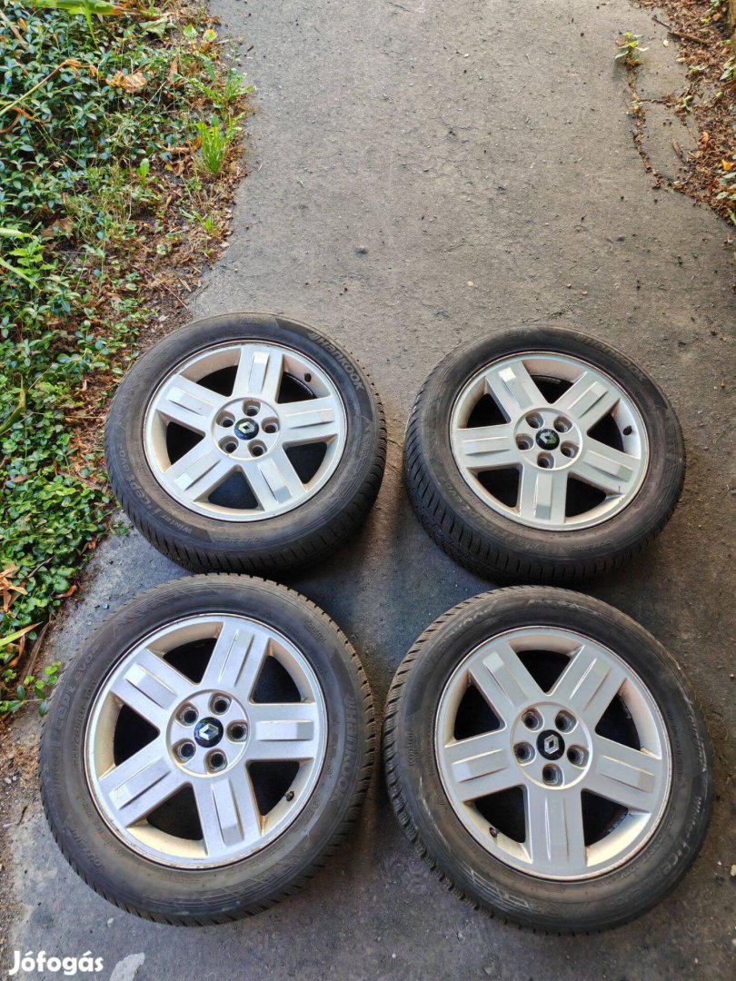 Renault Espace 4 gyári 17" alufelni garnitúra téli gumikkal