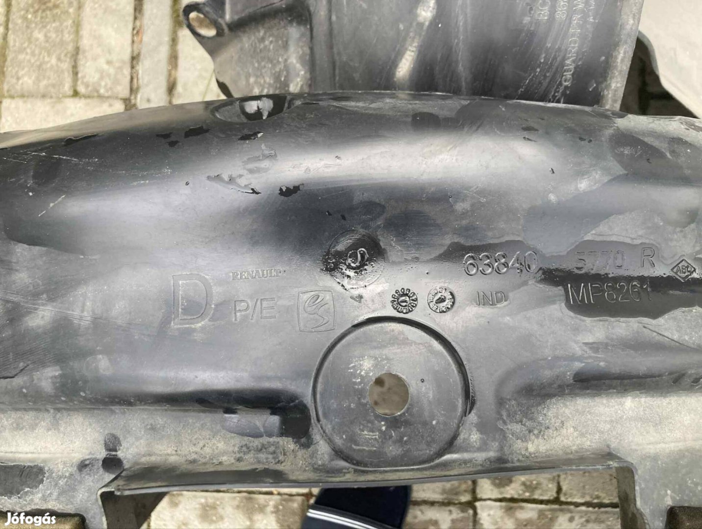 Renault Express jobb  első dob betét