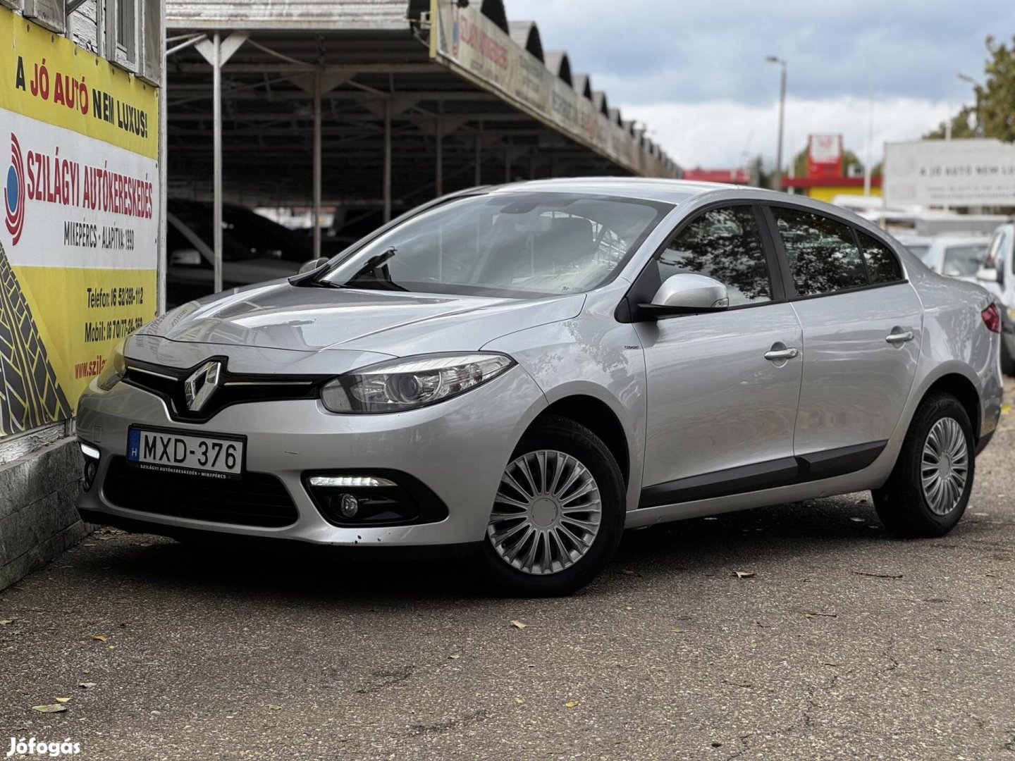 Renault Fluence 1.6 Intens ITT és Most Akció!!!...