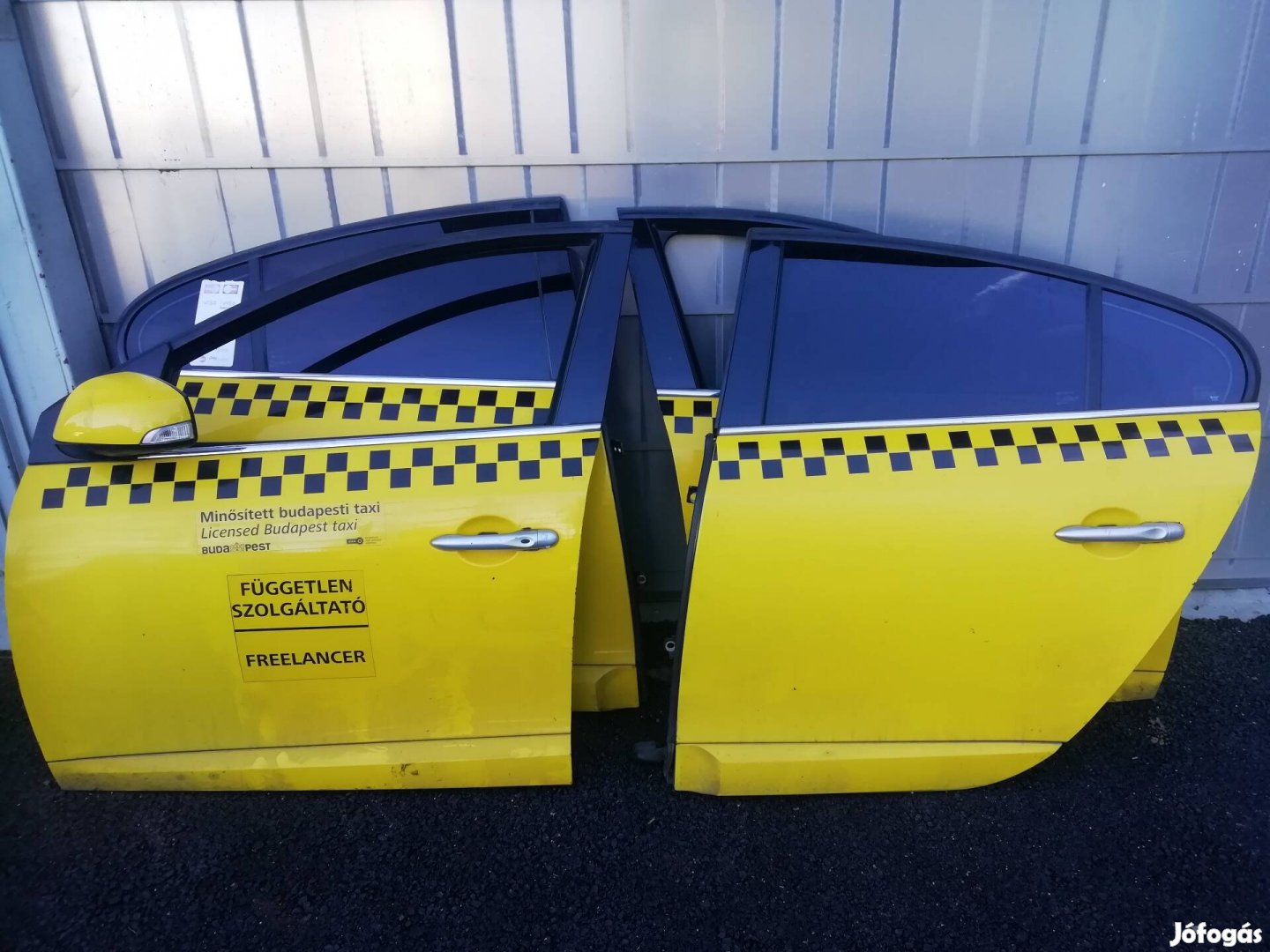 Renault Fluence komplett elje, géptető, lökhárító homlokfal sárvédő