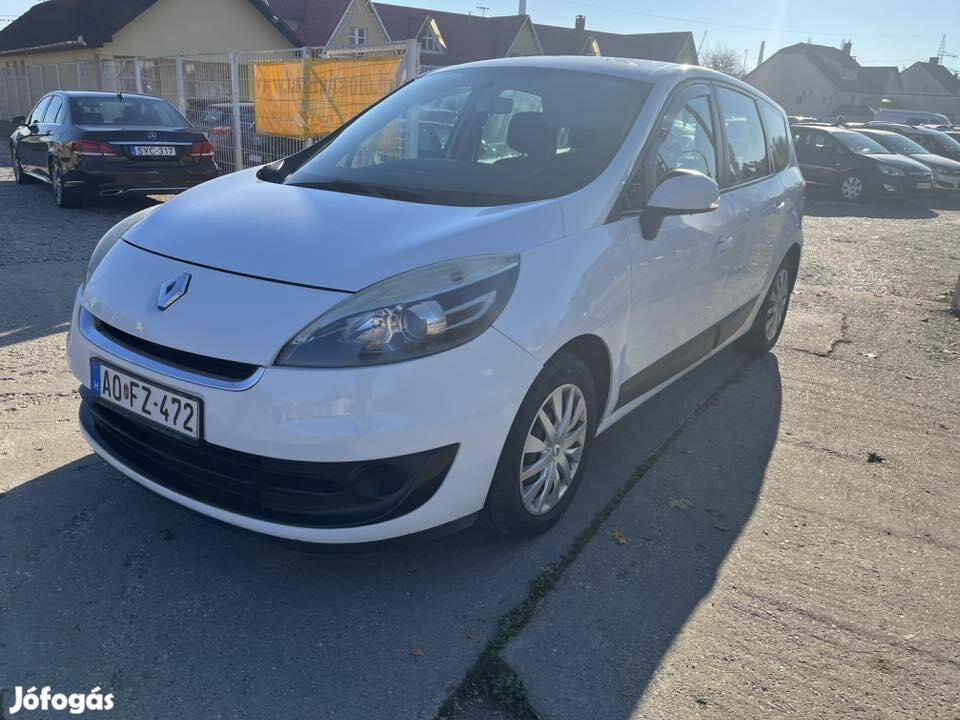 Renault GRAND Scenic Scénic 1.5 dCi Dynamique EDC