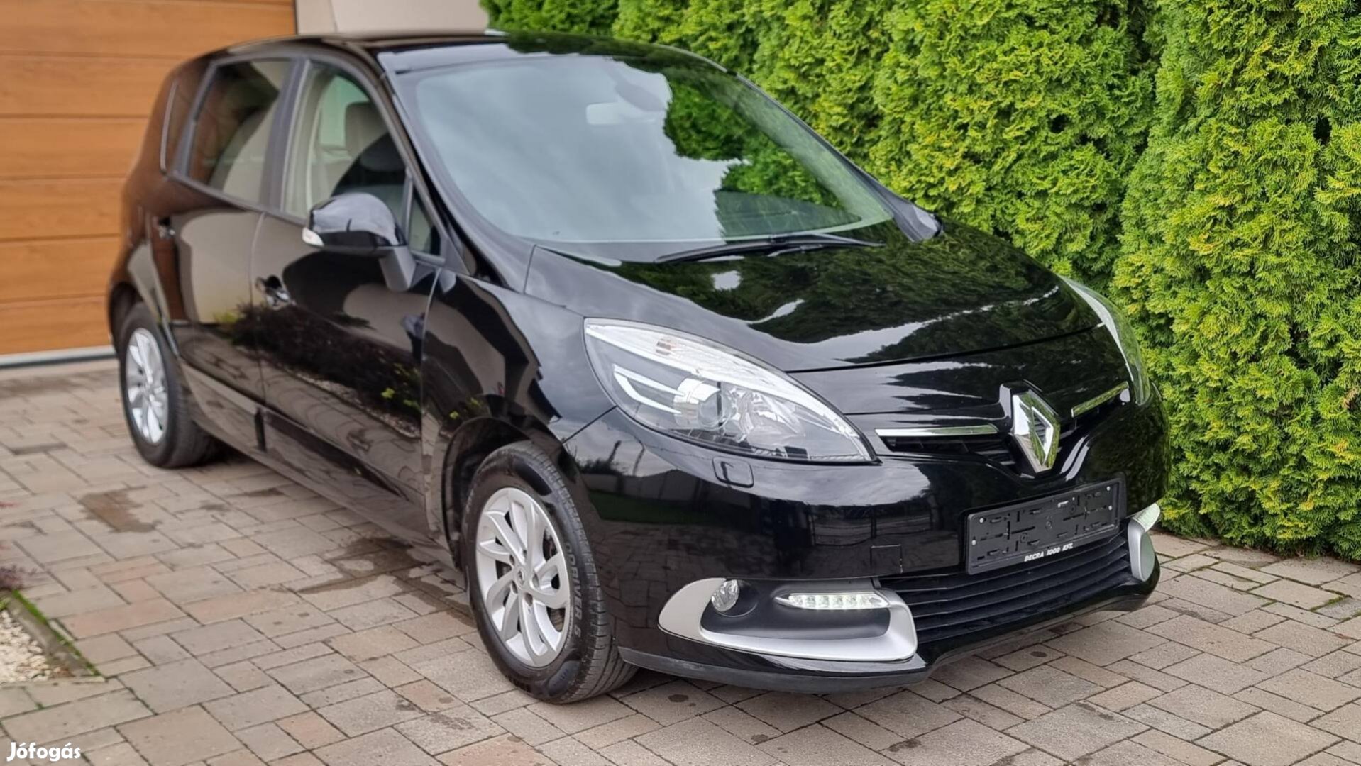 Renault GRAND Scenic Scénic 1.5 dCi Intens EDC