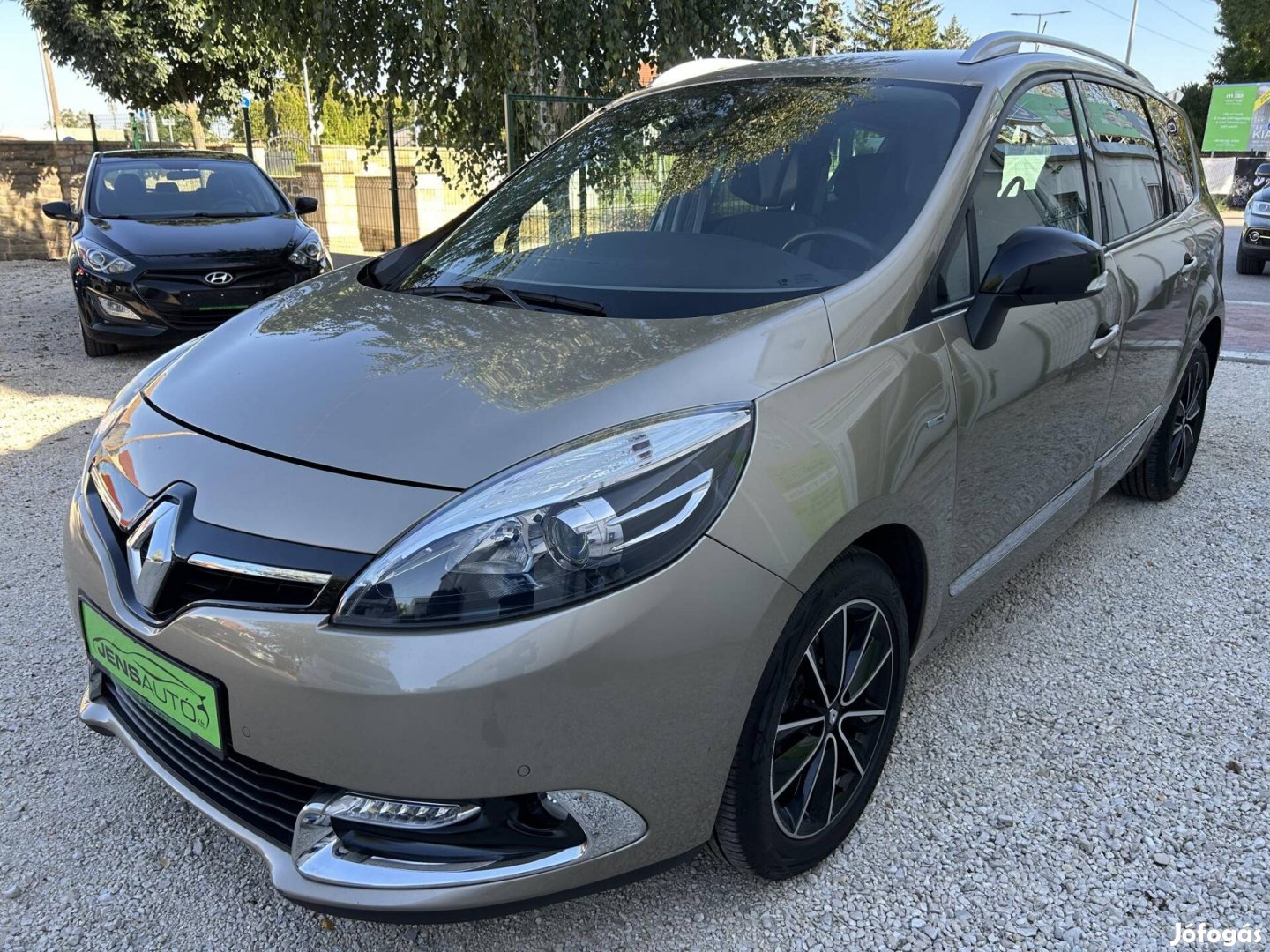 Renault GRAND Scenic Scénic 1.6 dCi Stop&Start...