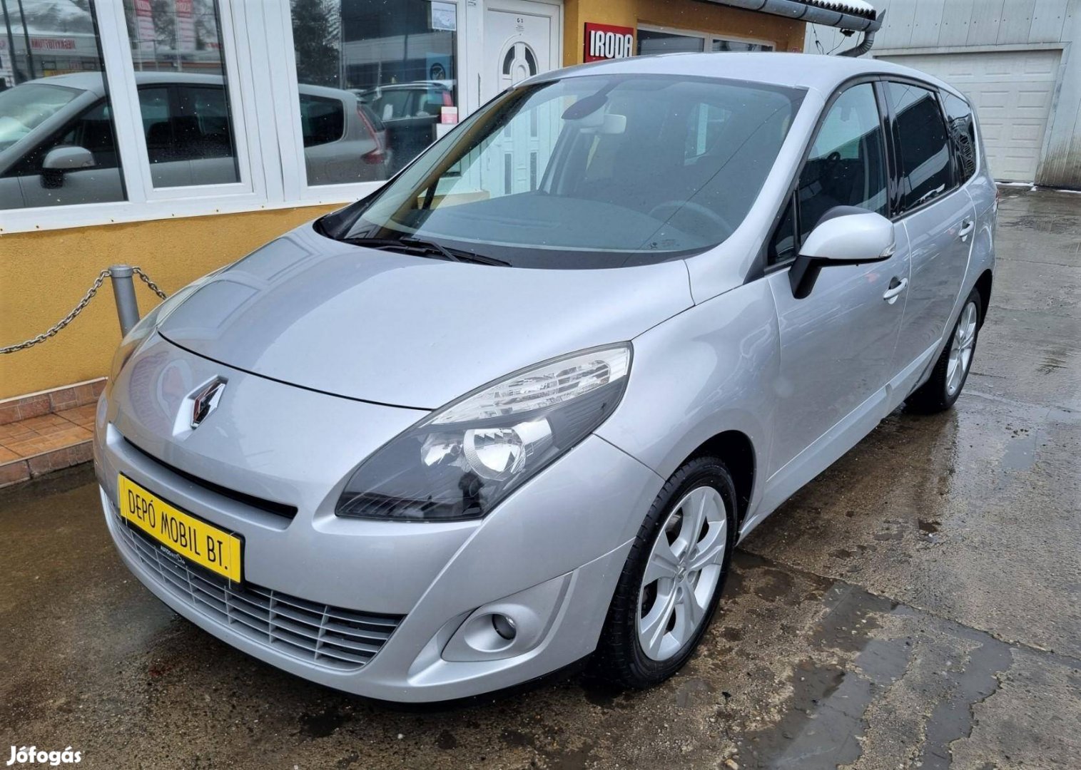 Renault GRAND Scenic Scénic 1.9 dCi Dynamique E...