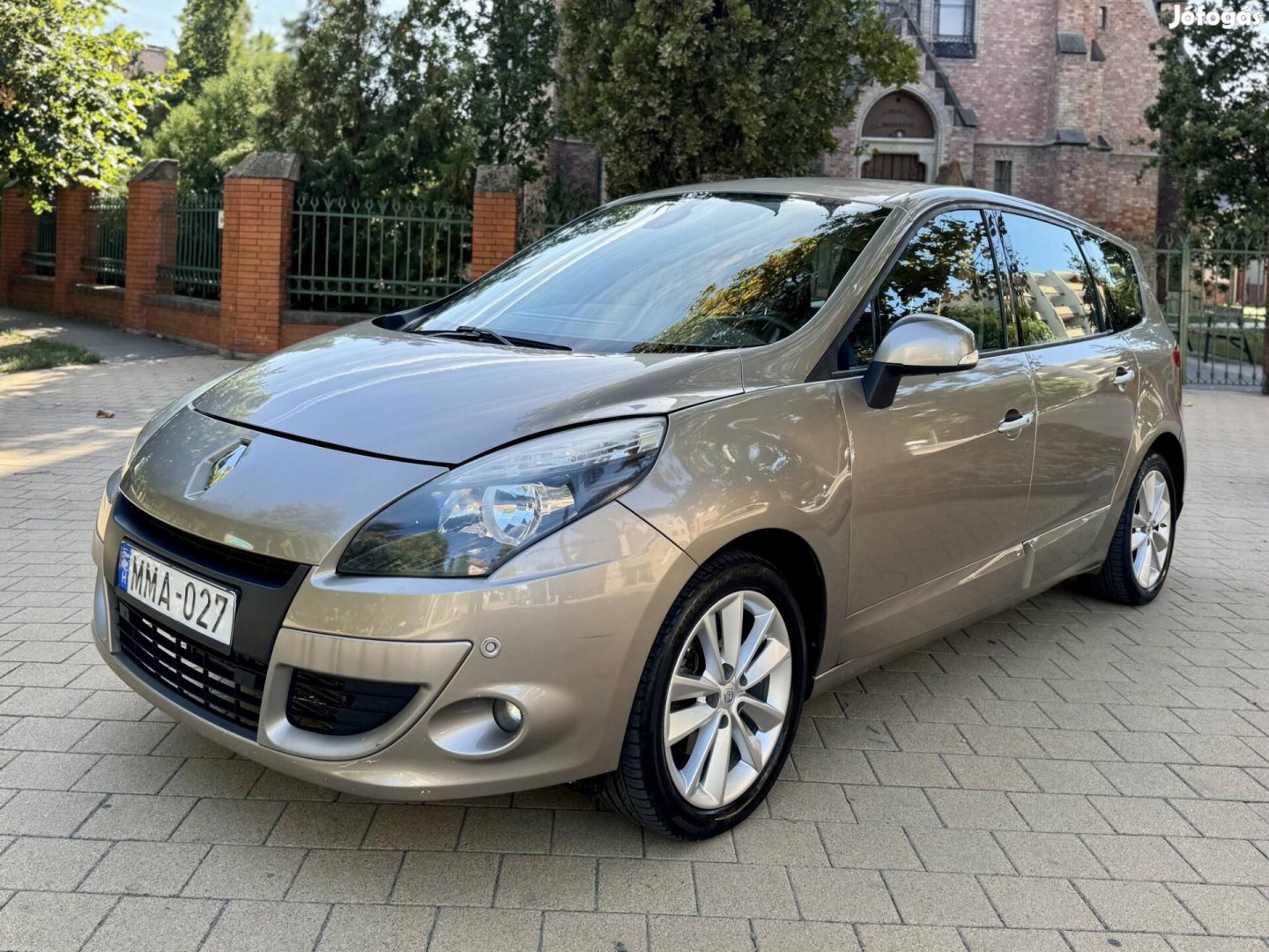 Renault GRAND Scenic Scénic 1.9 dCi Privilege E...