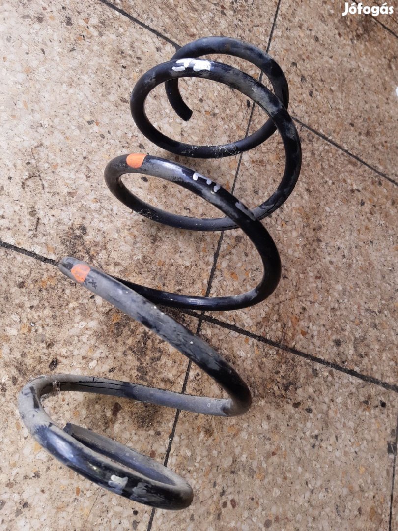 Renault Kadjar Első Rugó