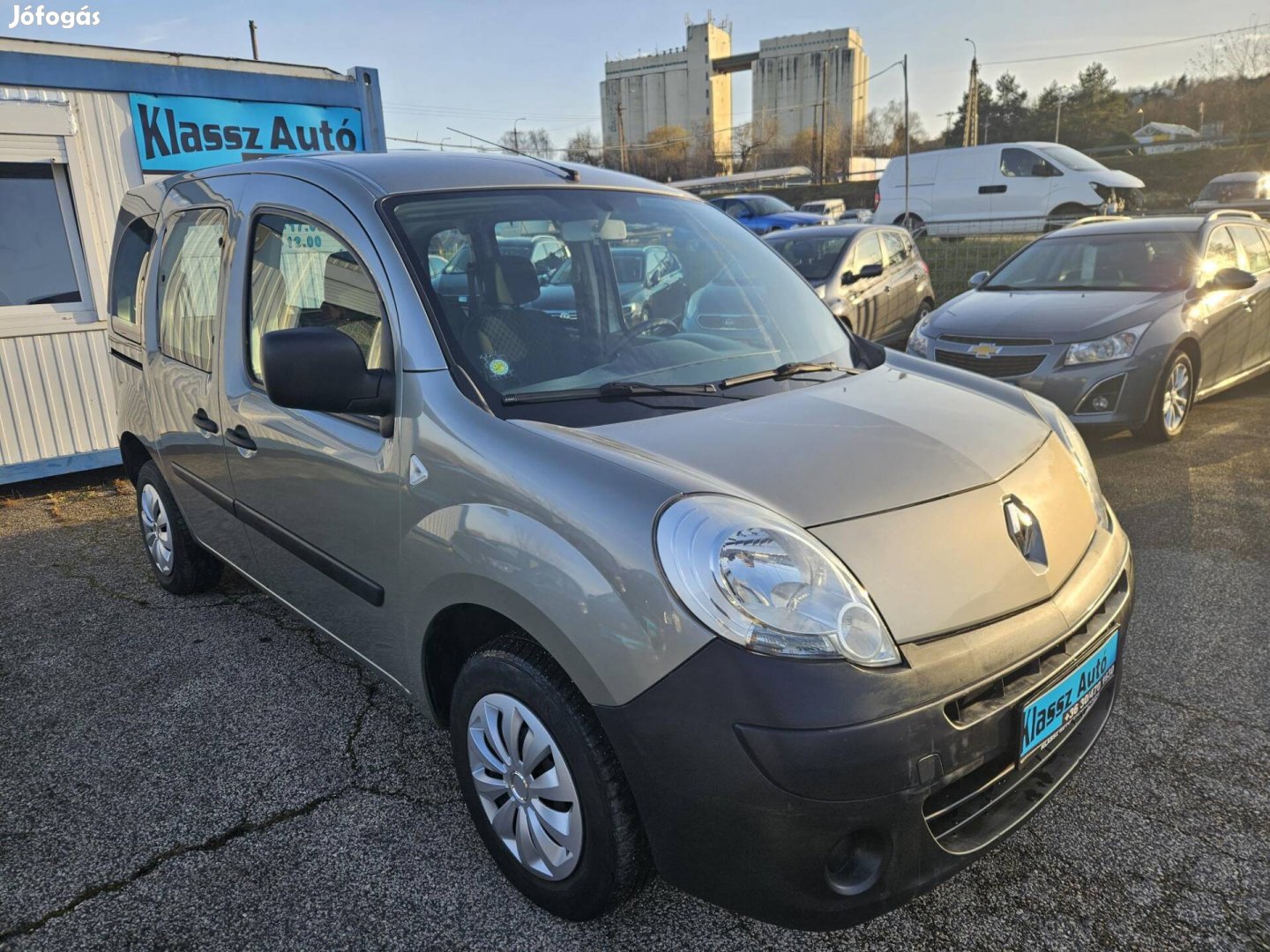 Renault Kangoo 1.6 8V Expression Friss műszaki....