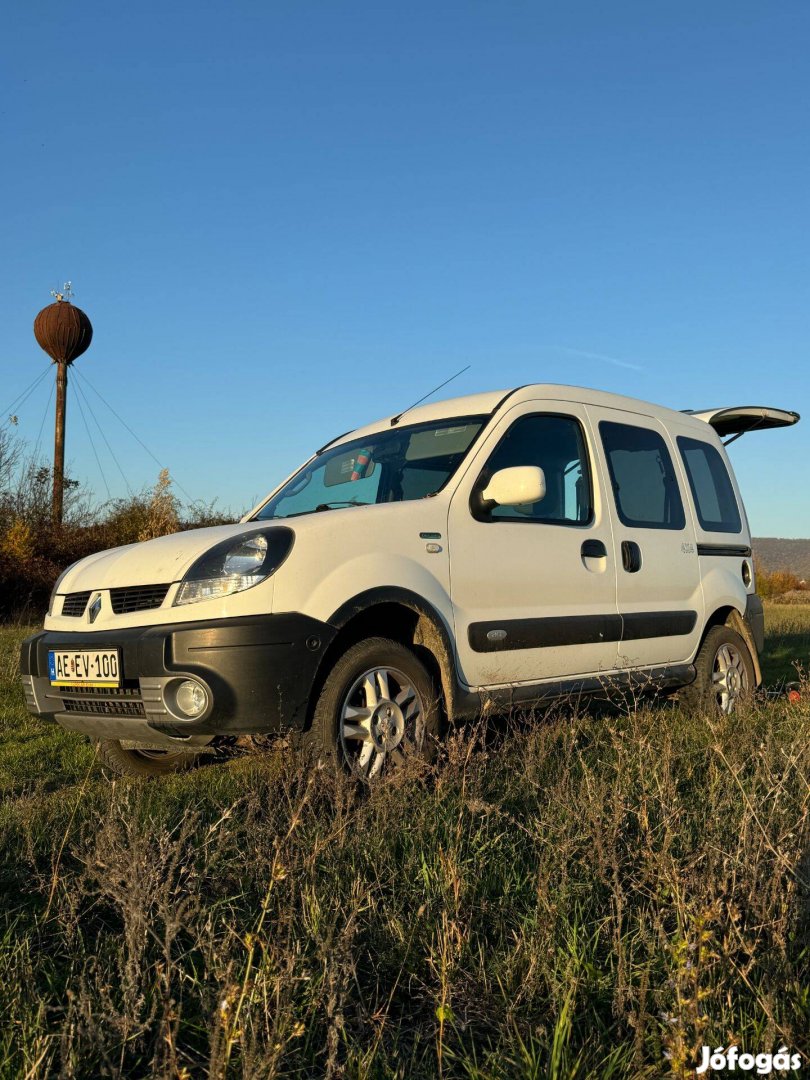 Renault Kangoo 1.9 dCi Komfort 4x4_Karbantartott_tetőcsomag_vonóhorog