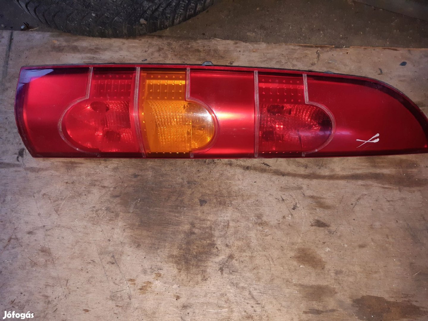 Renault Kangoo II Bal Hátsó Lámpa
