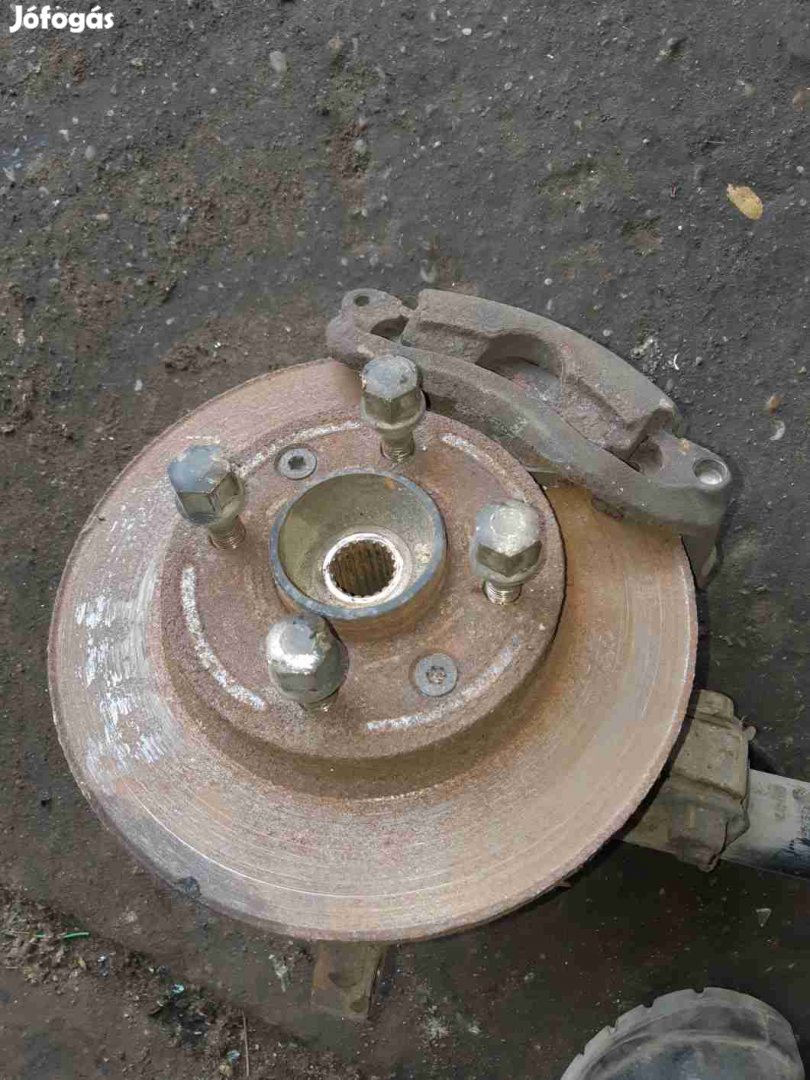 Renault Kangoo I Bal Első Csonkállvány Kerékaggyal Féknyereg