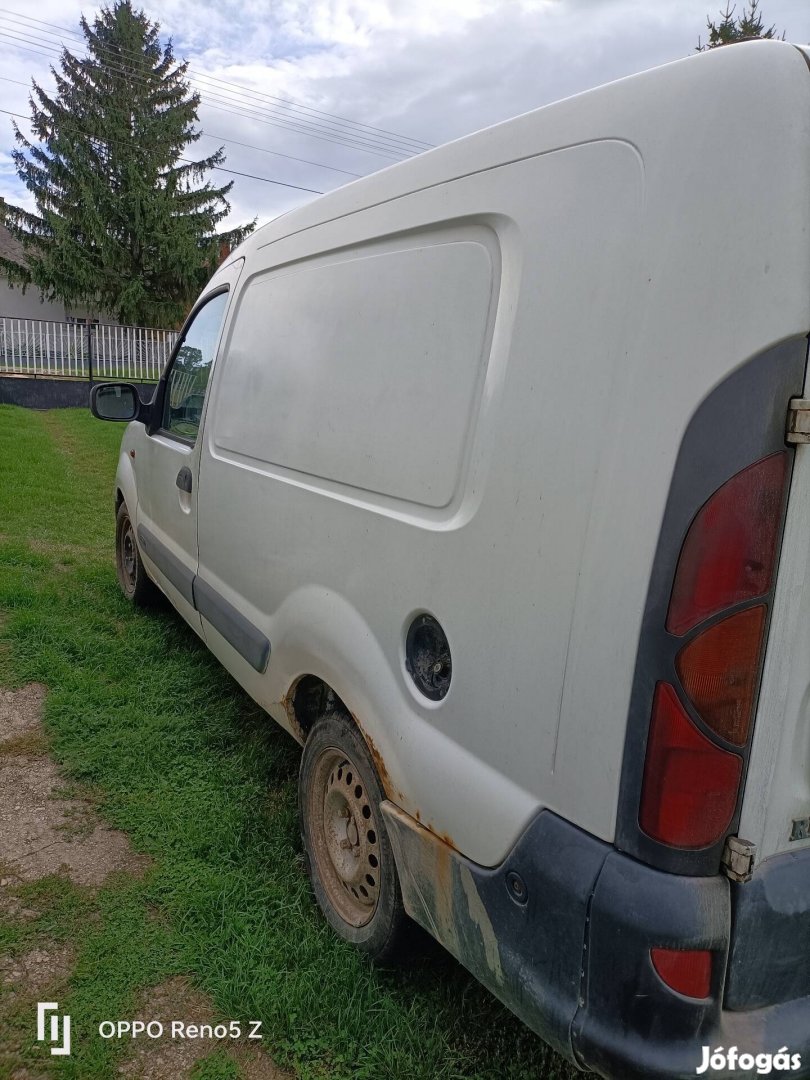 Renault Kangoo alkatrésznek