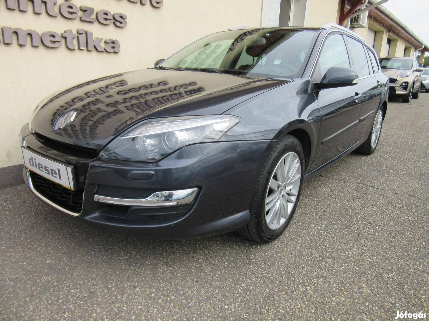 Renault Laguna 1.5 dCi Expression EDC Navigáció...