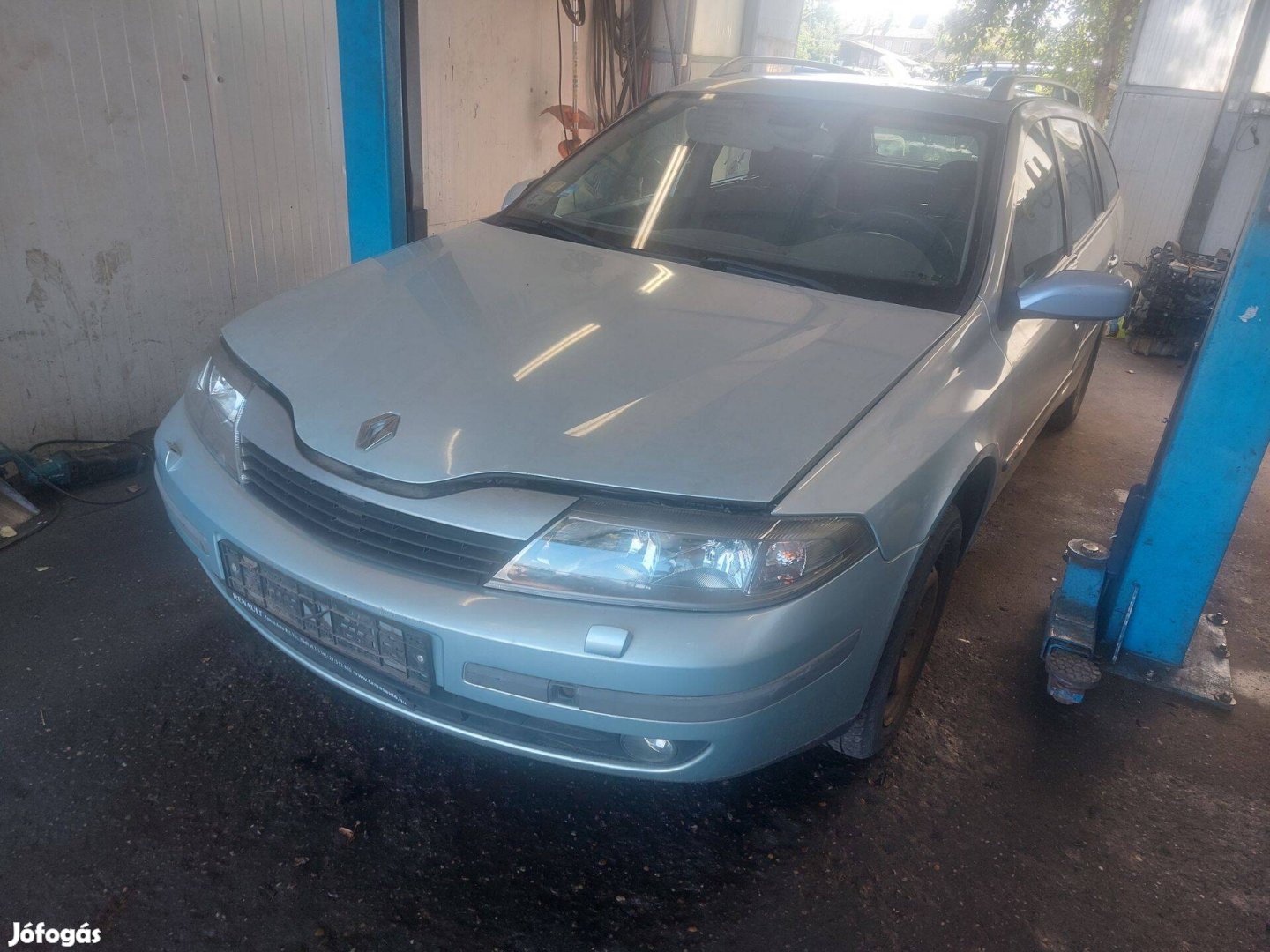 Renault Laguna 2 2.2 Dci alkatrészei