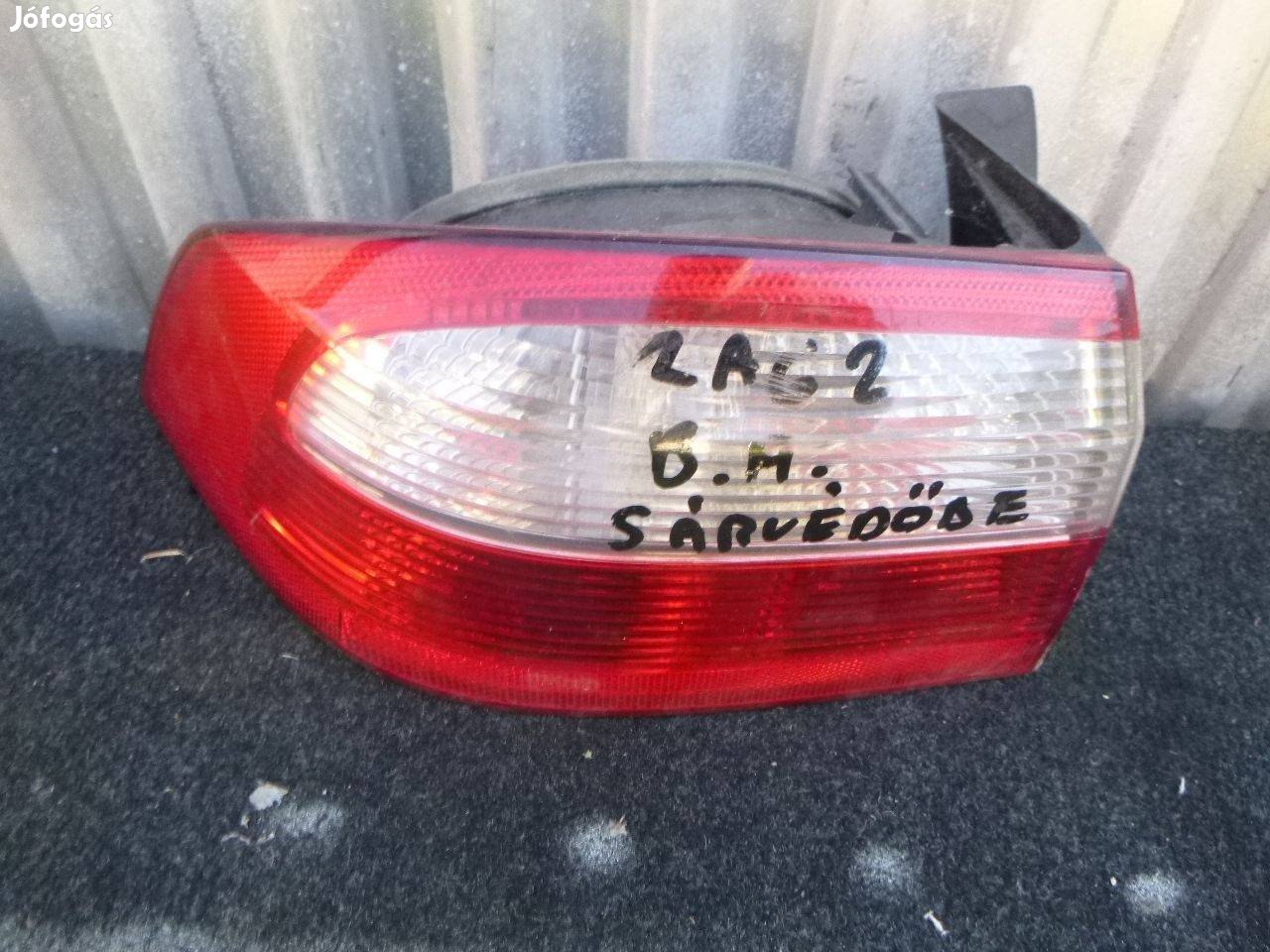 Renault Laguna 2 Bal hátsó külső lámpa 8200002473