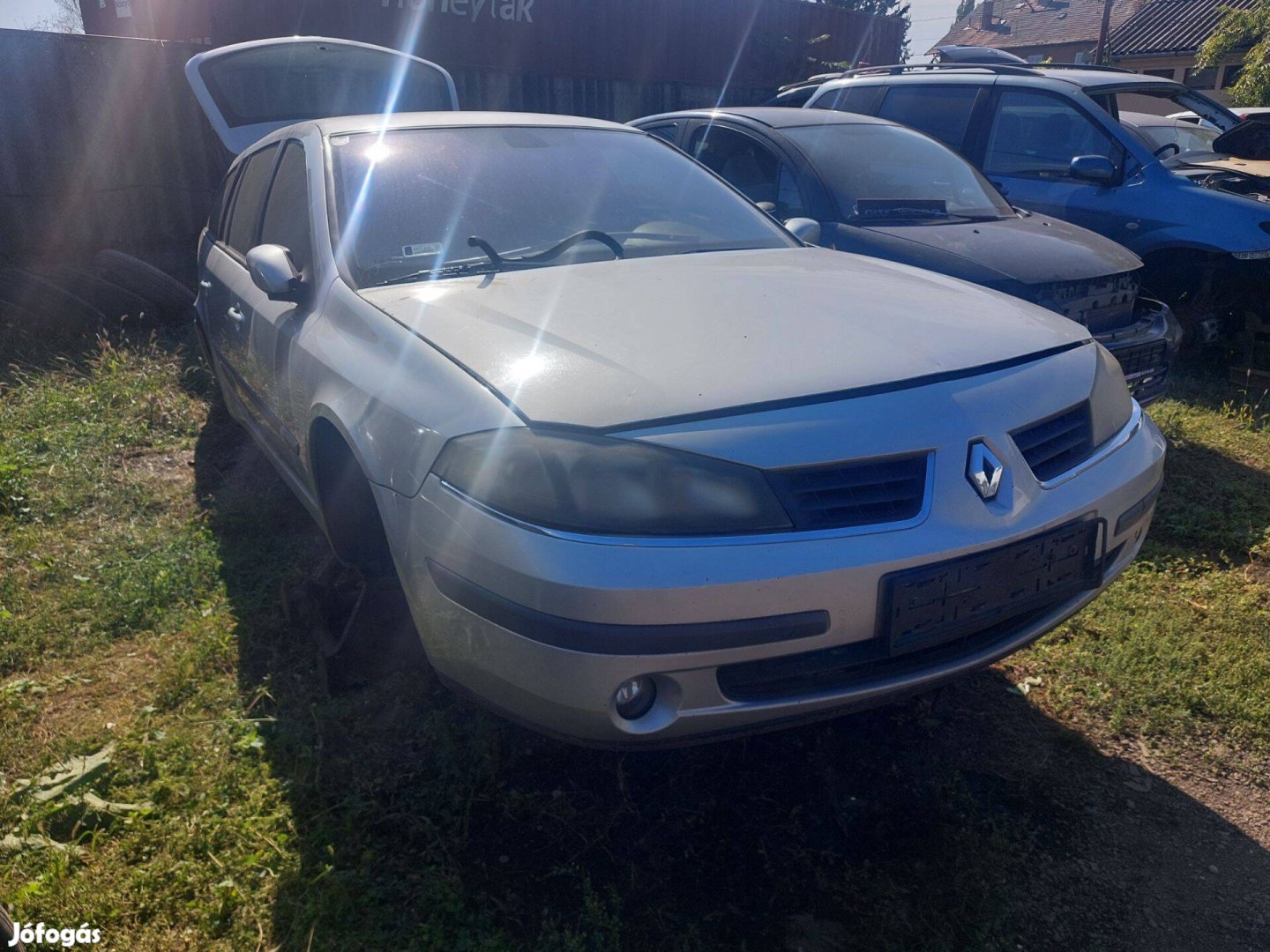 Renault Laguna 2 karosszéria elemei TED69