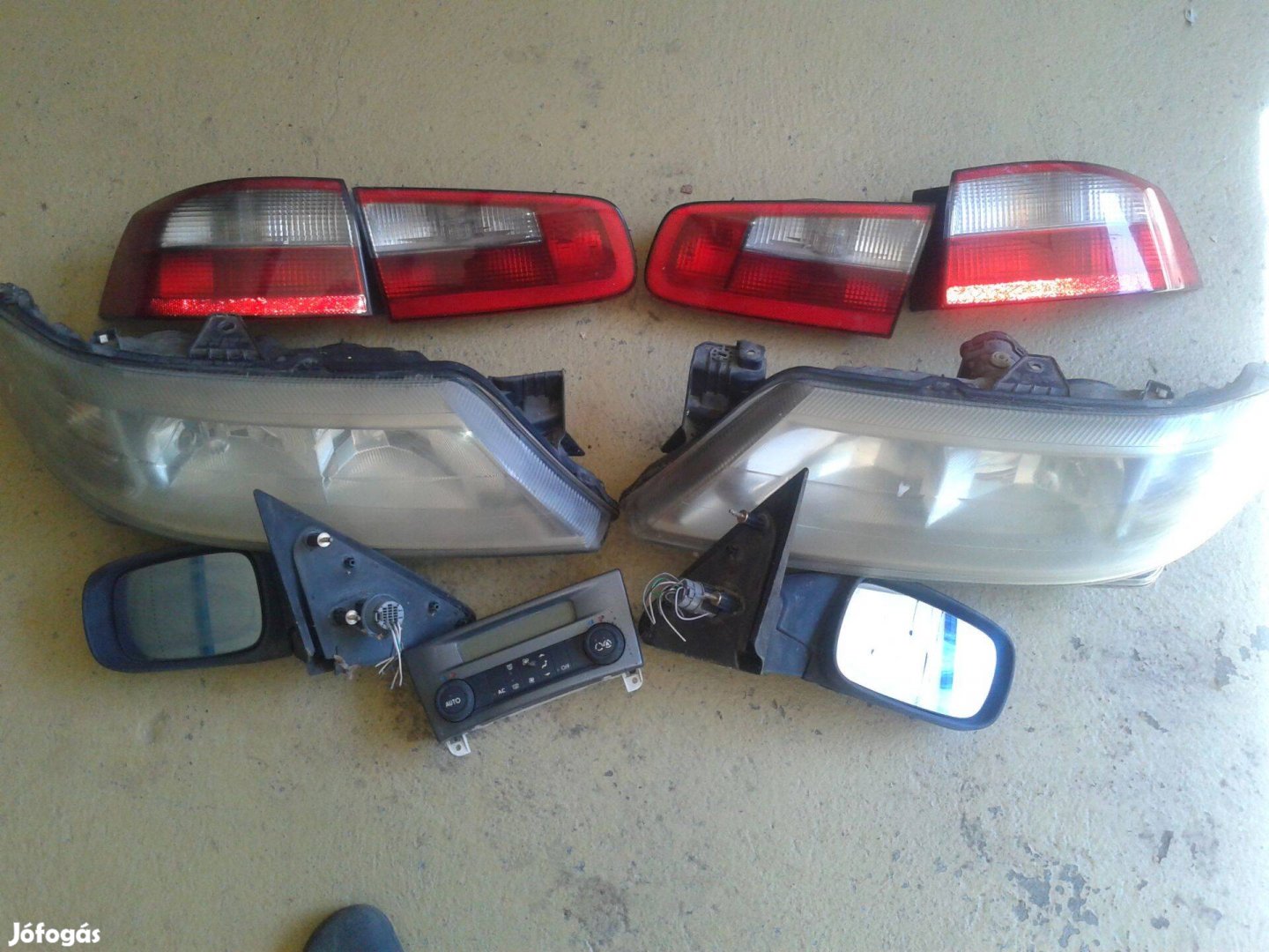 Renault Laguna 2 lámpák