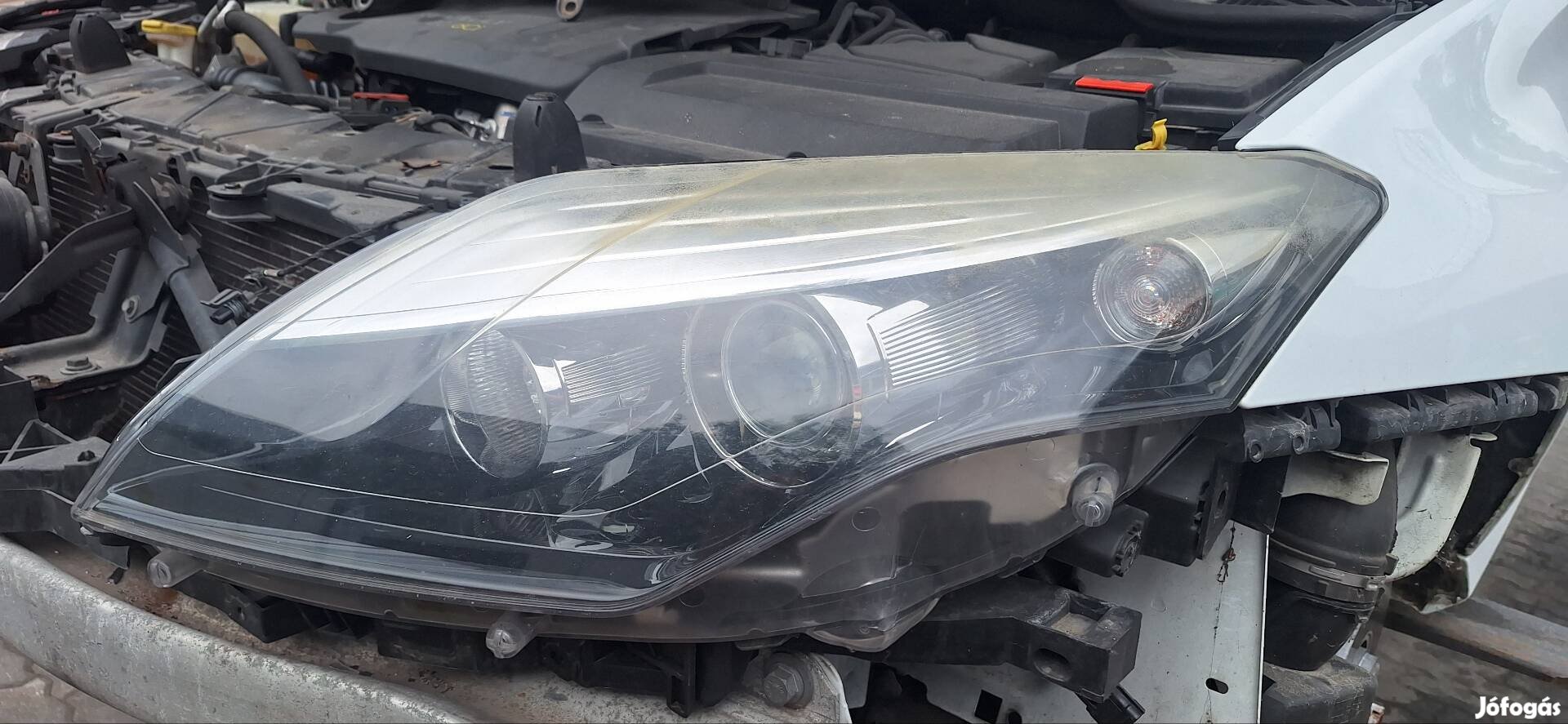 Renault Laguna 3 bal oldali xenon fényszóró lámpa