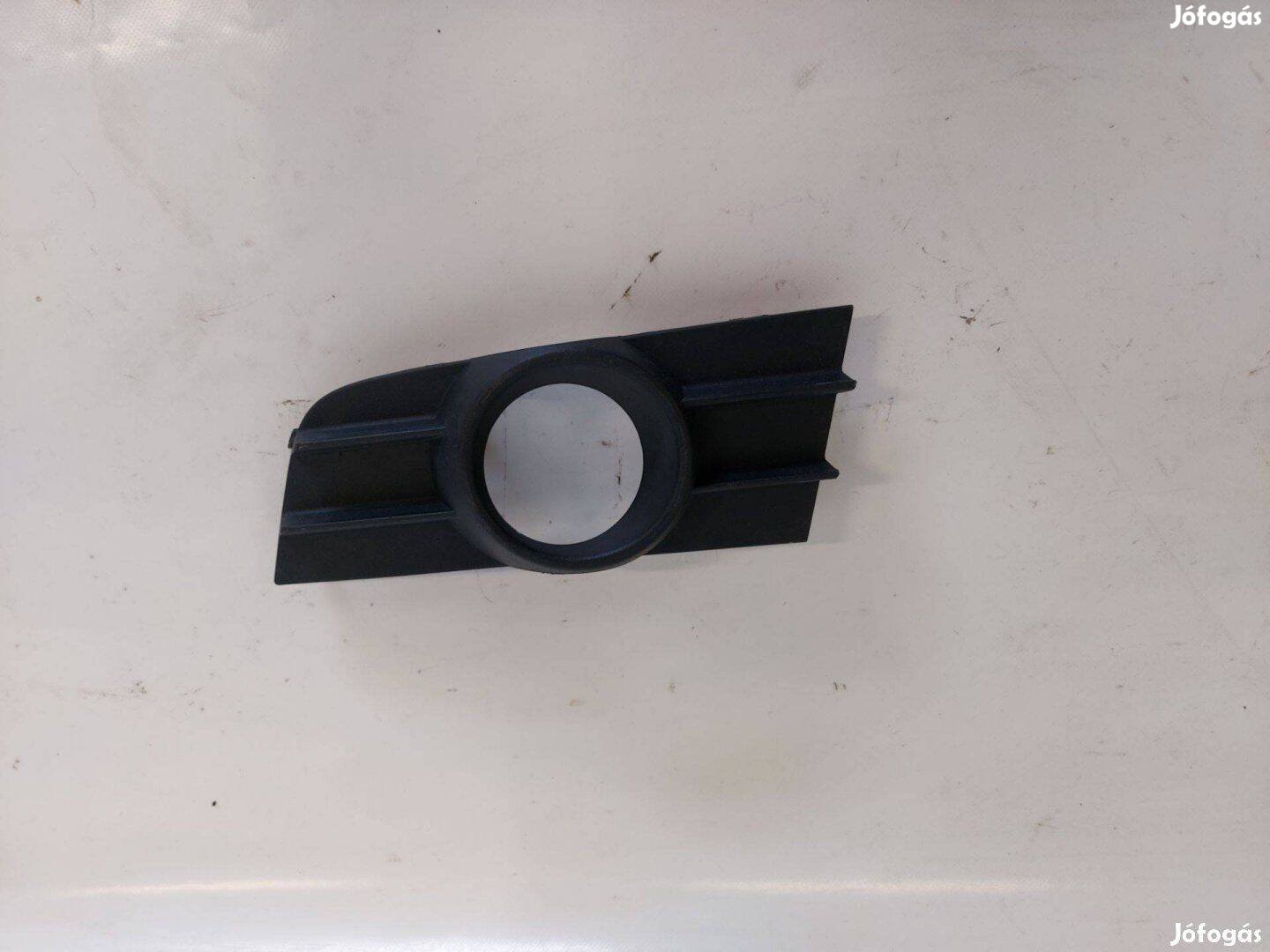 Renault Laguna III 3 bal ködlámpa takaró