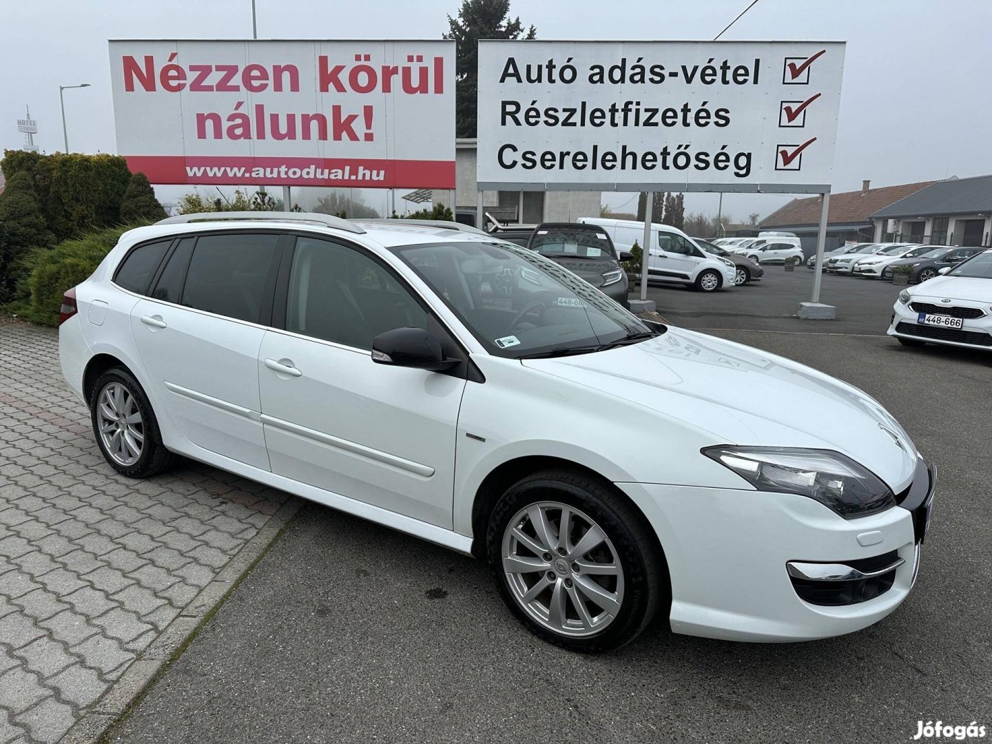 Renault Laguna Kombi 2.0 dCi Black Edition