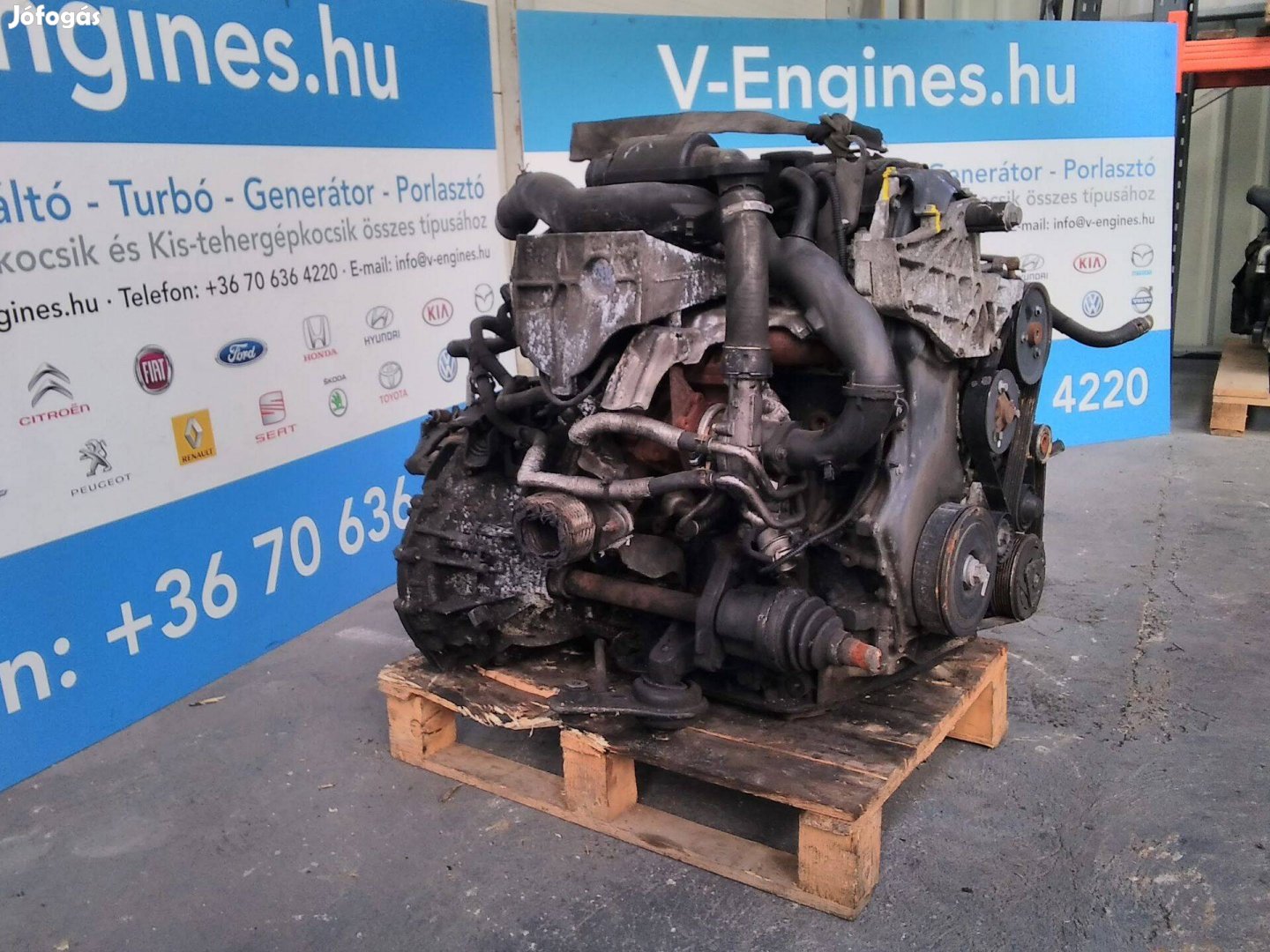 Renault M9RA630 bontott motor 2,0 DCI