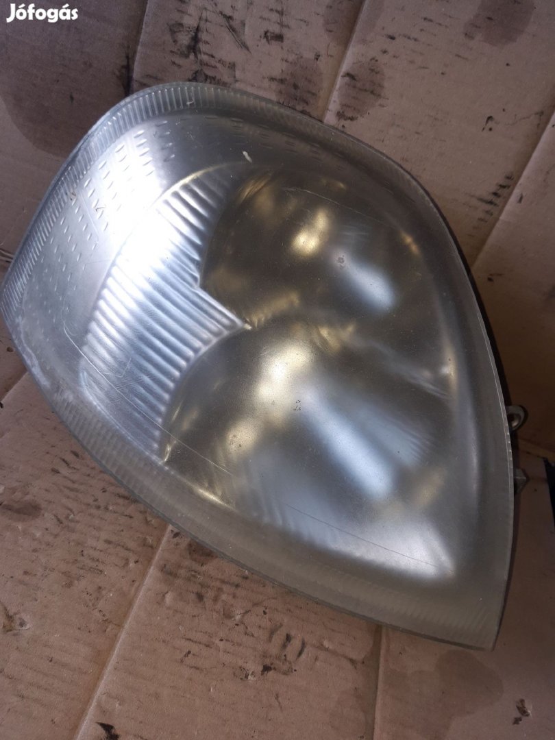 Renault Master 03-10 Jobb Első Lámpa Fényszóró