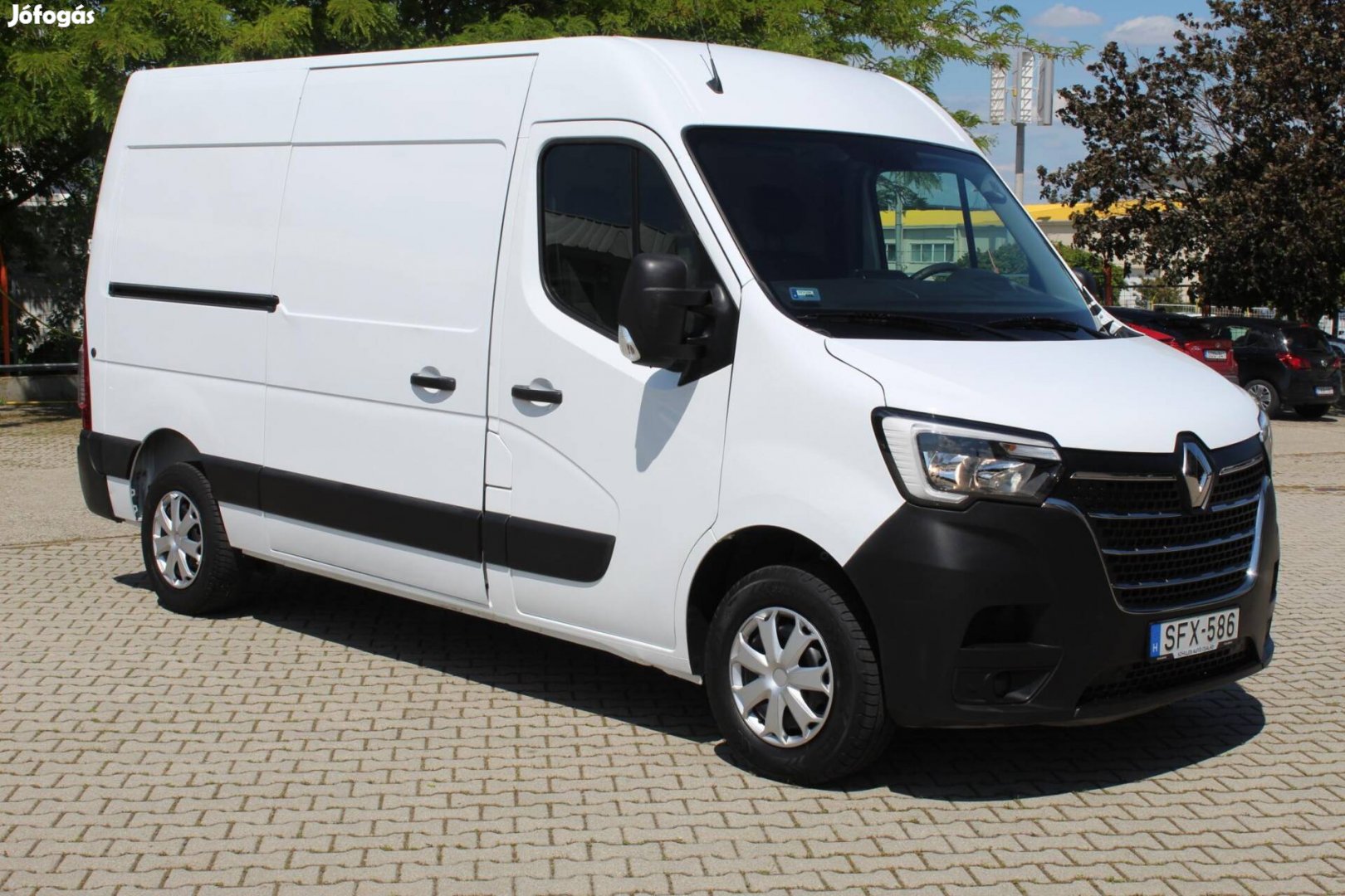 Renault Master 2.3 dCi 135 L2H2 3,3t Business 1...