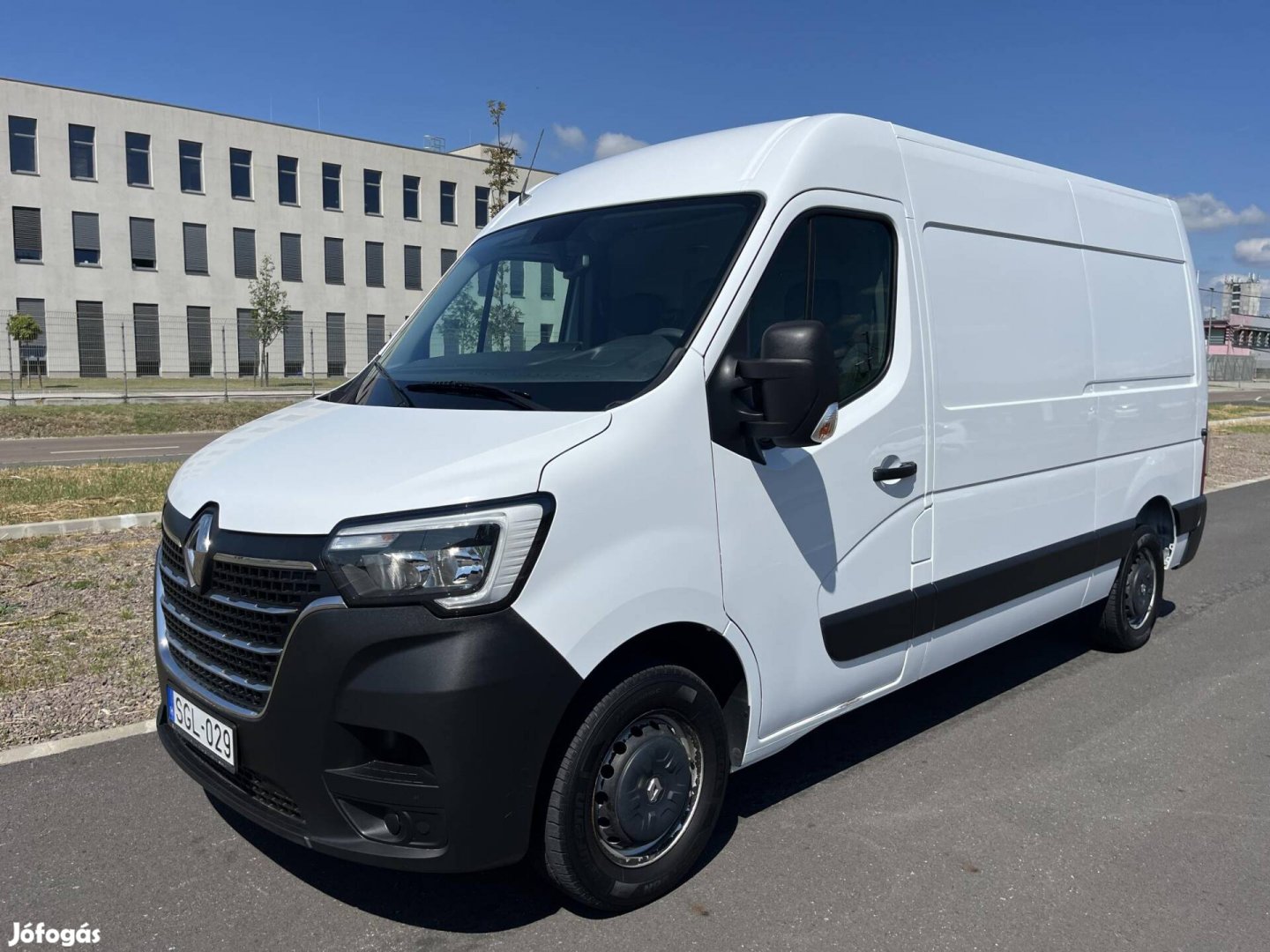 Renault Master 2.3 dCi 135 L2H2 3,3t Pack Comfo...