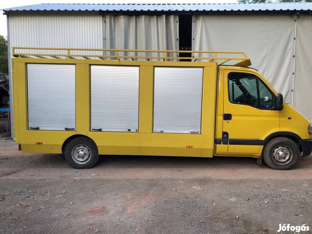 Renault Master 2,5 D Booi Felépítménnyel, 111 000 km