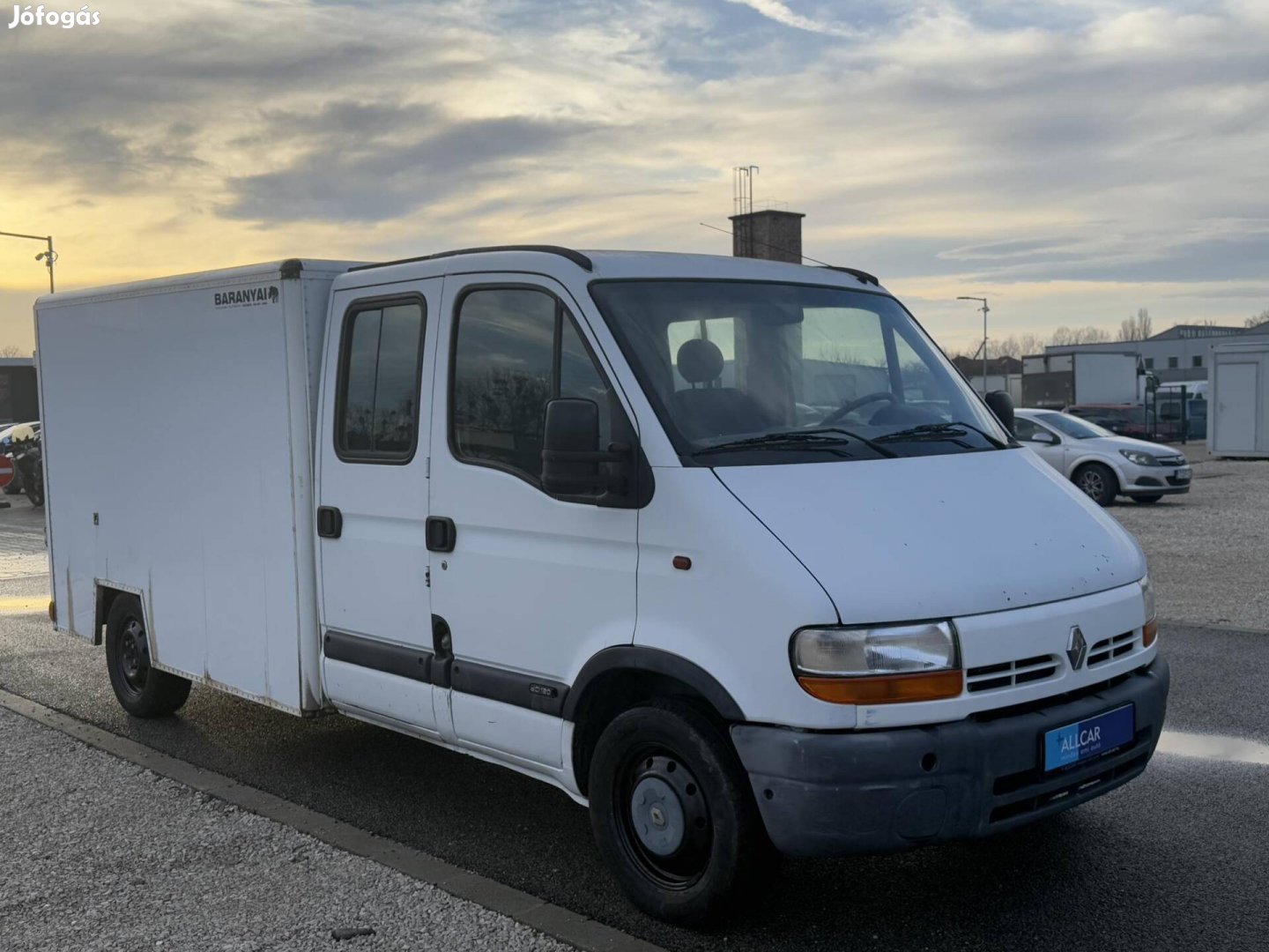 Renault Master 2.5 dCi L2H2 6 Személyes/