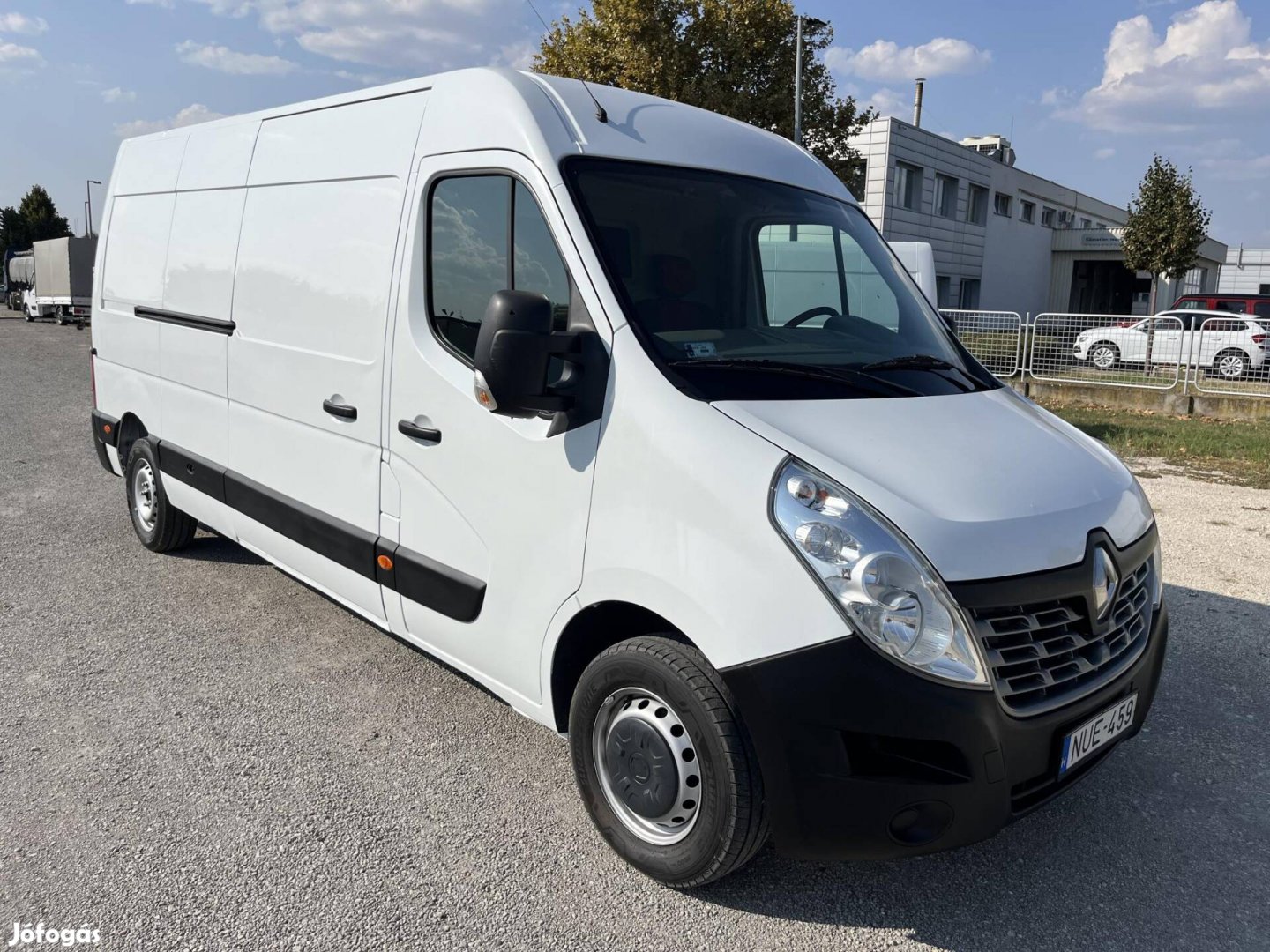 Renault Master 3.7m raktér Magyar