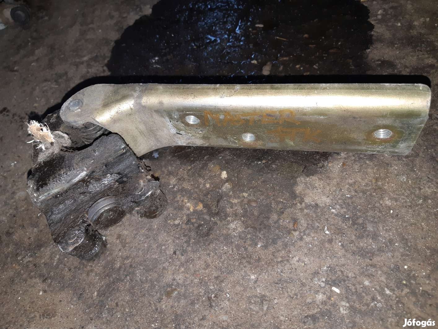 Renault Master Jobb Tolóajtó Középső Görgő