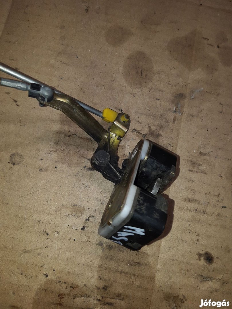 Renault Master Jobb Tolóajtó Zárszerkezet