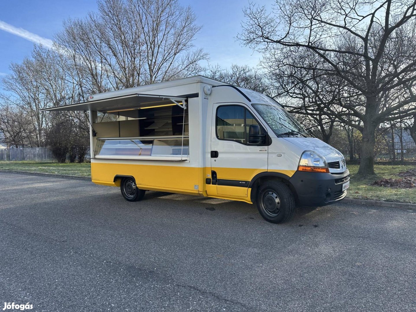 Renault Master Mozgóbolt Büfékocsi Elárusító Fo...