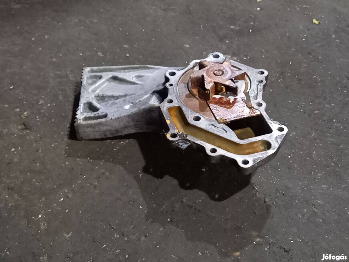 Renault Master Opel Movano 03- Vízpumpa vízszivattyú víz pumpa 0984