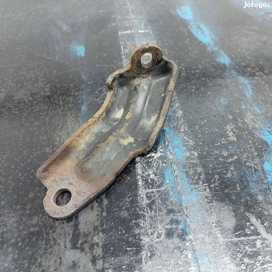 Renault Master Opel Movano 06- Katalizátor turbó tartó konzol bak 1755