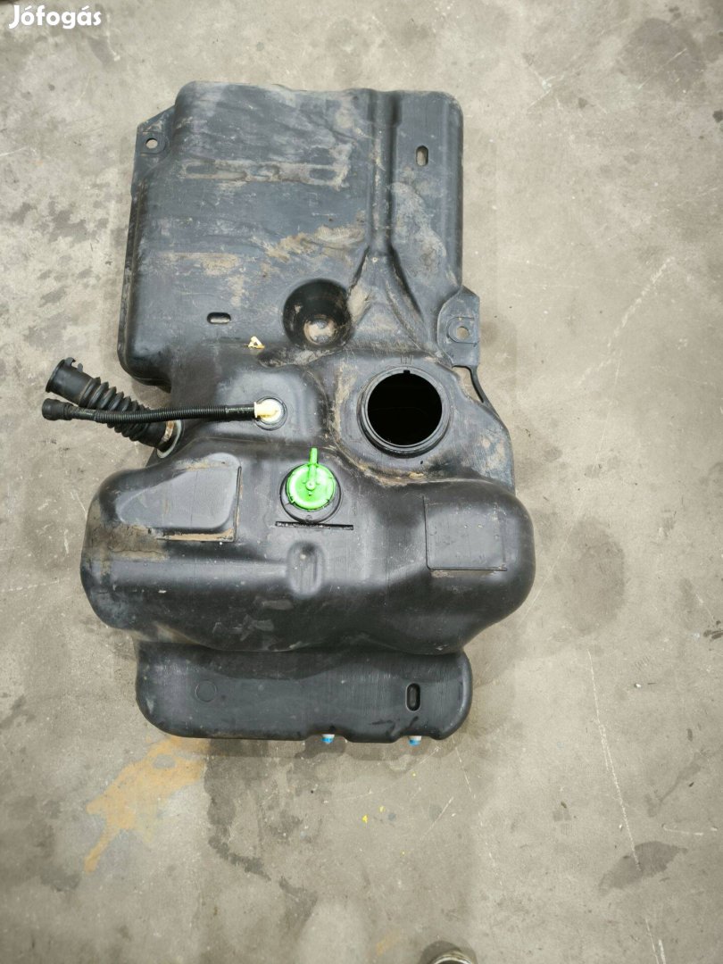 Renault Master Opel Movano 98- Tank gázolajtank üzemanyagtank 4982