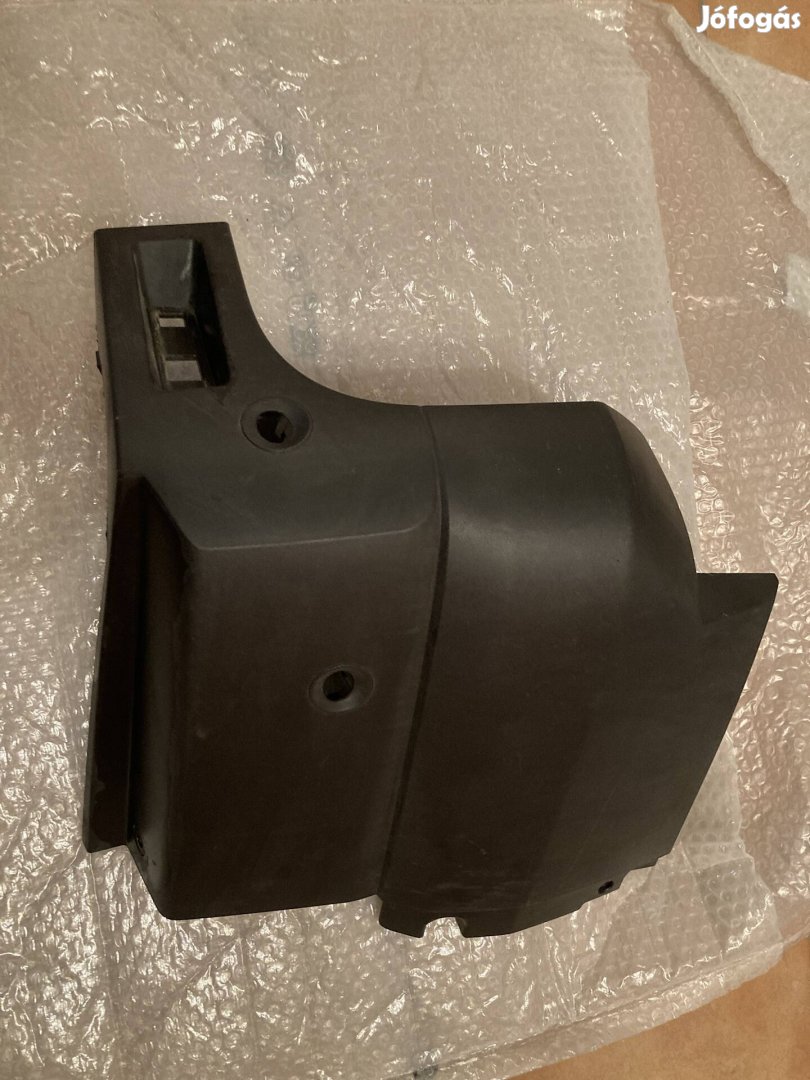 Renault Master jobb hátsó lökhárító