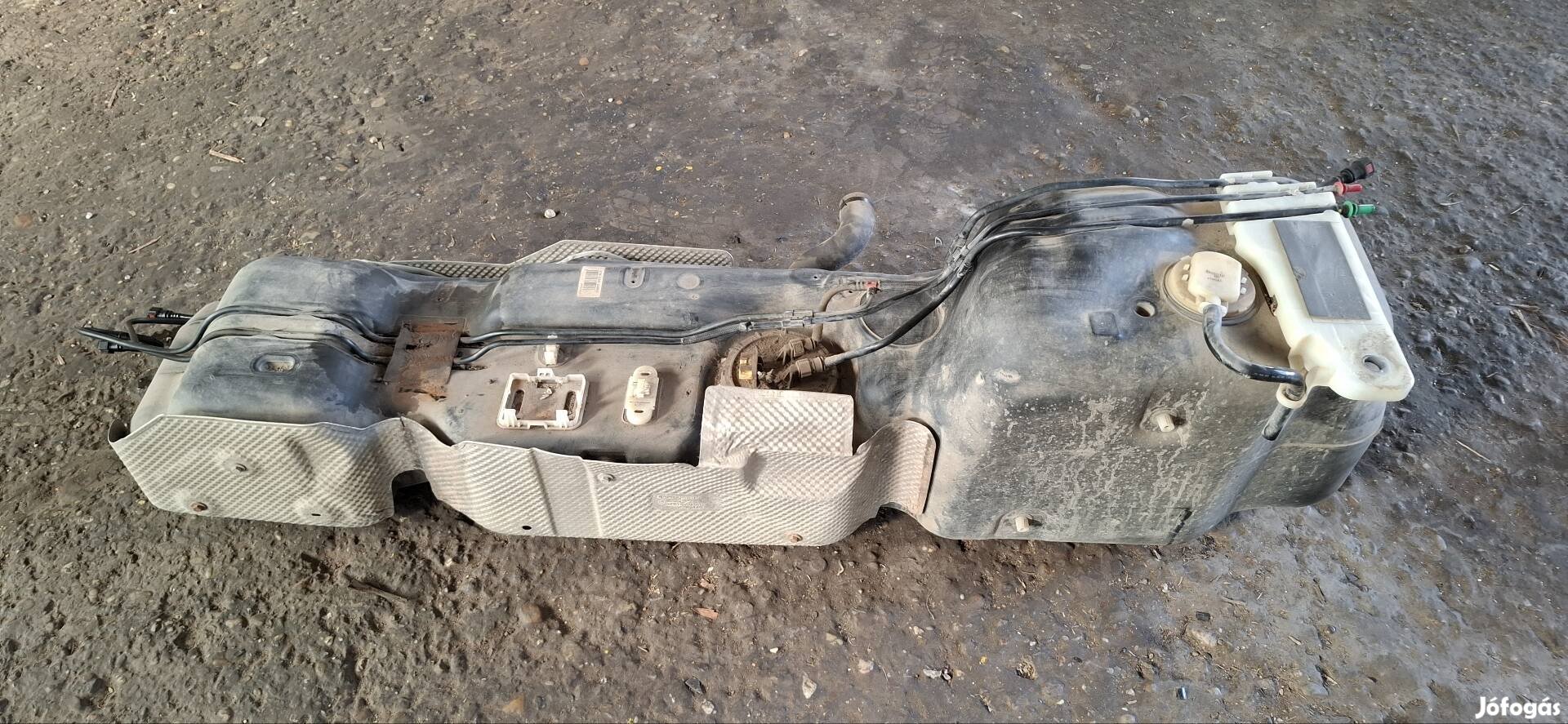 Renault Master lll, lV Opel Movano Üzemanyagtartály, tank 105L