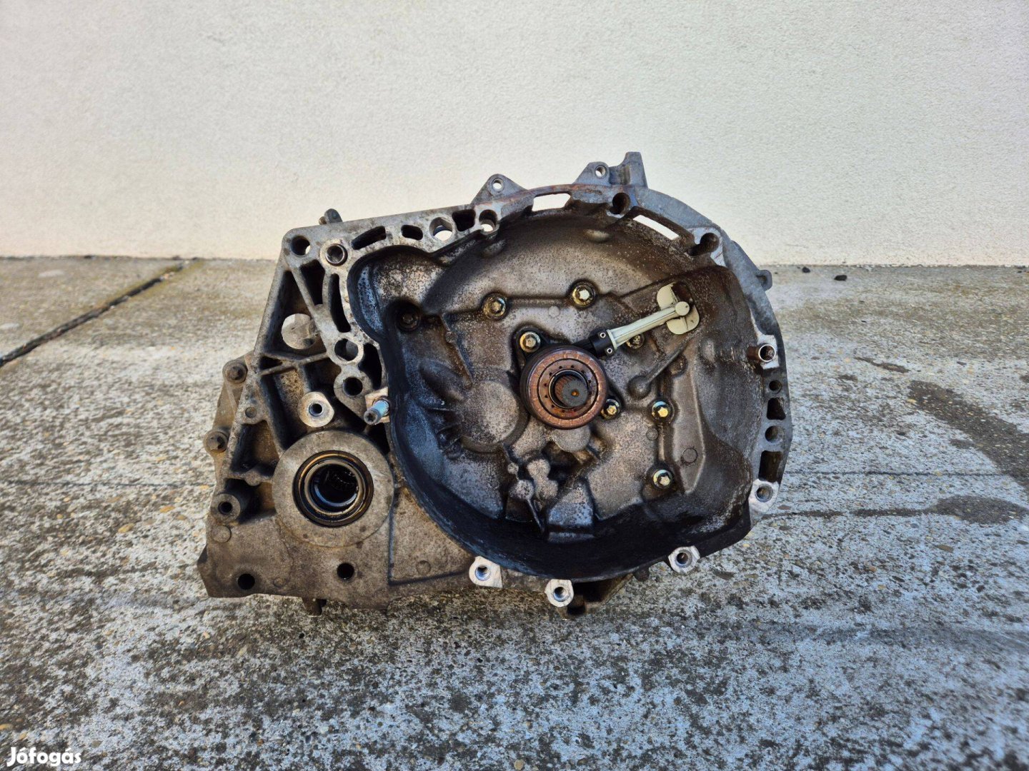 Renault Megane 1.6 16V benzines mechanikus váltó