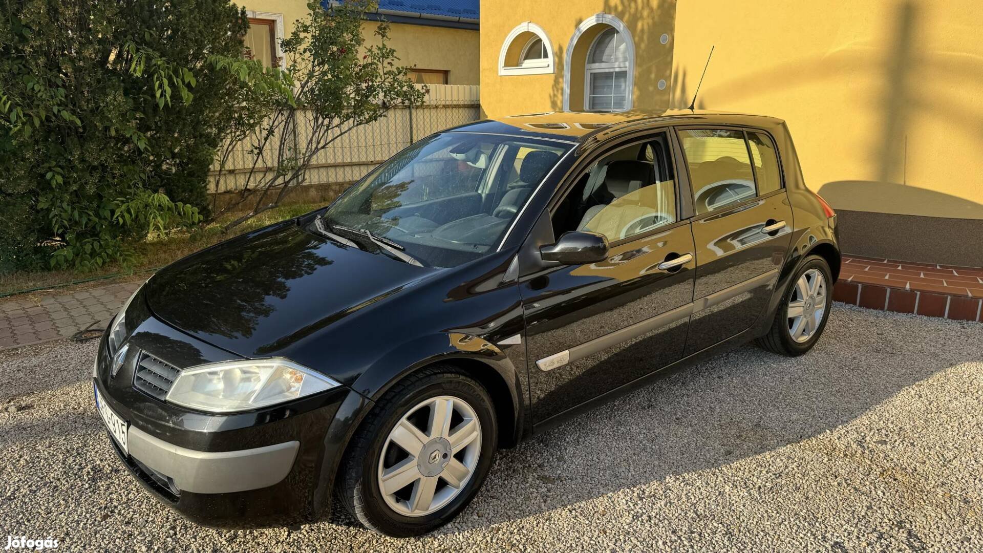Renault Megane 1.6 Dynamique Plus 2018-óta 1.tu...