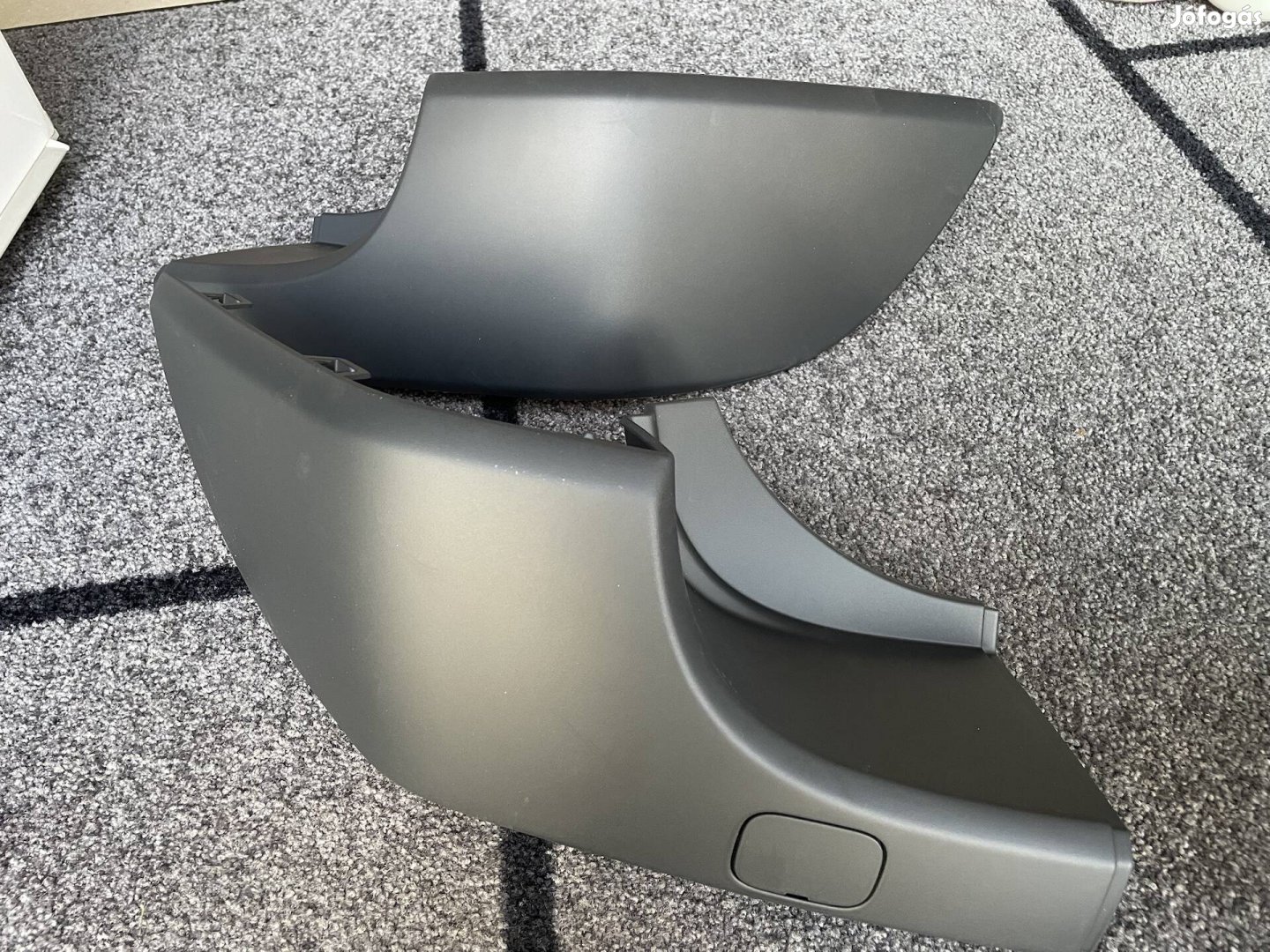 Renault Megane 2 hátsó lökhárító elemek 