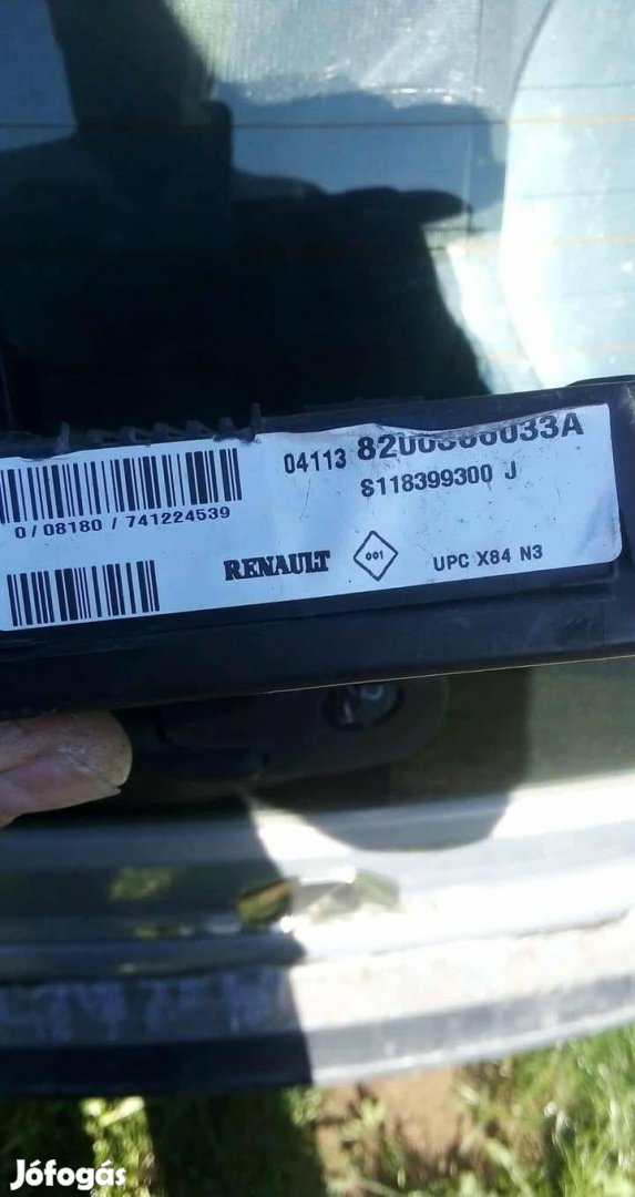 Renault Megane 2 külső biztosíték tábla