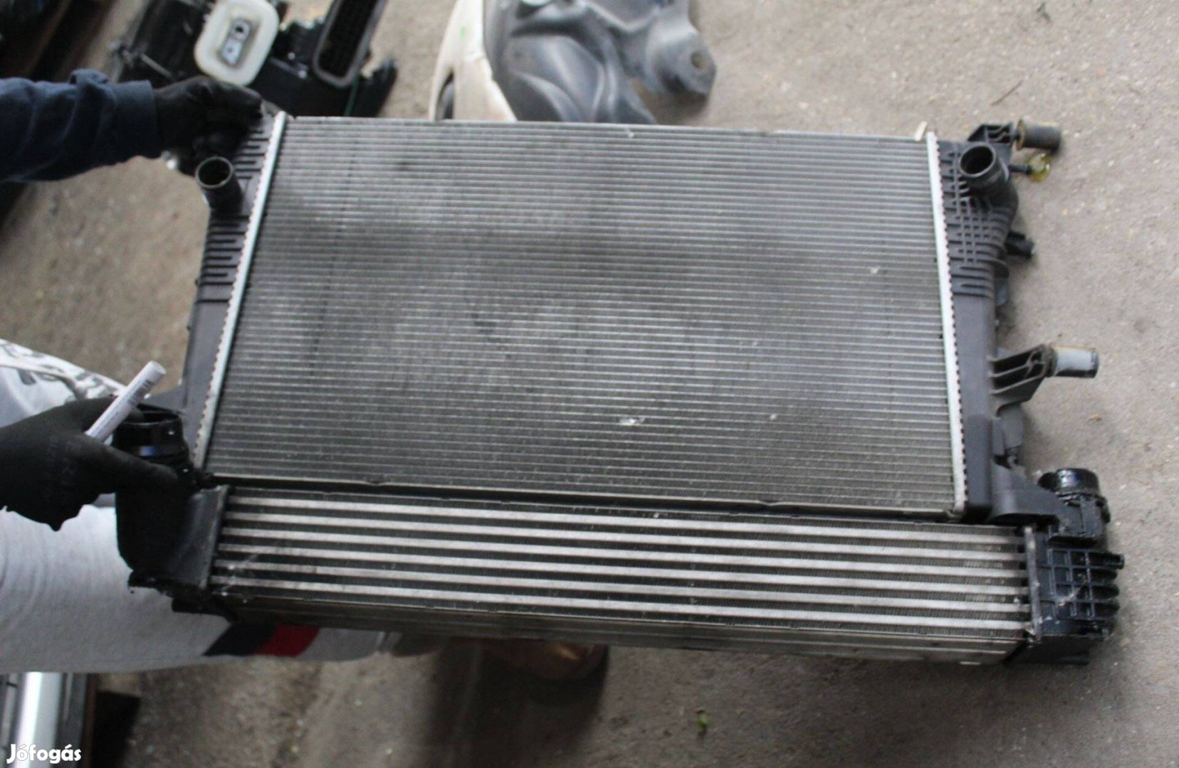 Renault Megane 3 2010- intercooler hűtő