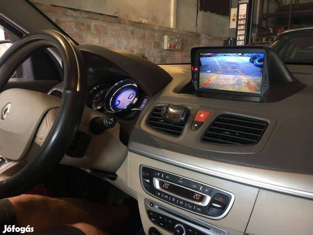 Renault Megane 3 Carplay Multimédia GPS Rádió Tolatókamerával