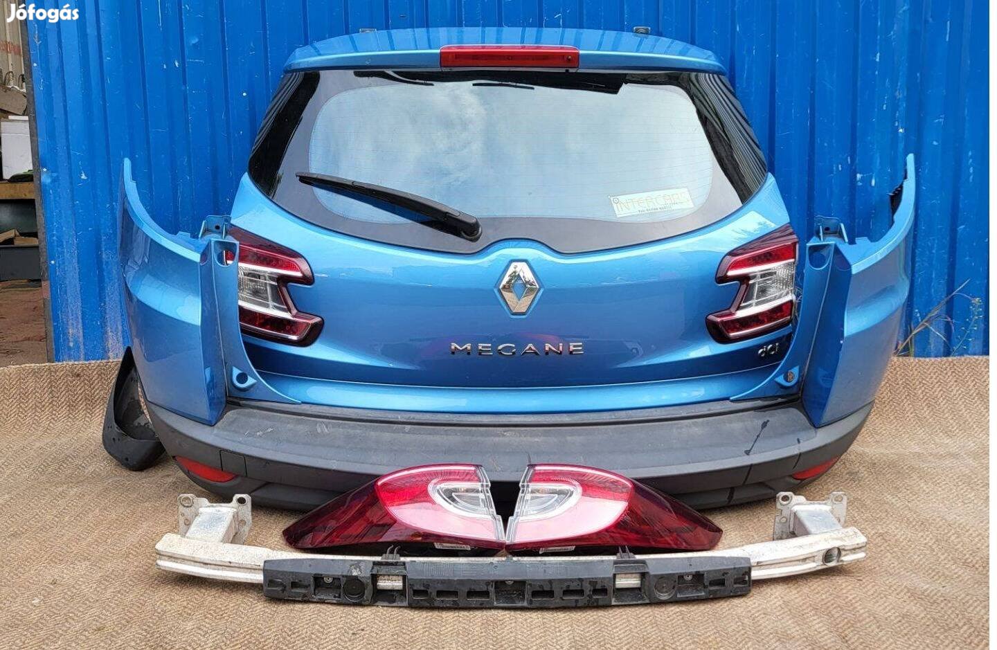 Renault Megane 3 III bal 265550010R, jobb 265550010R hátsó külső lámpa